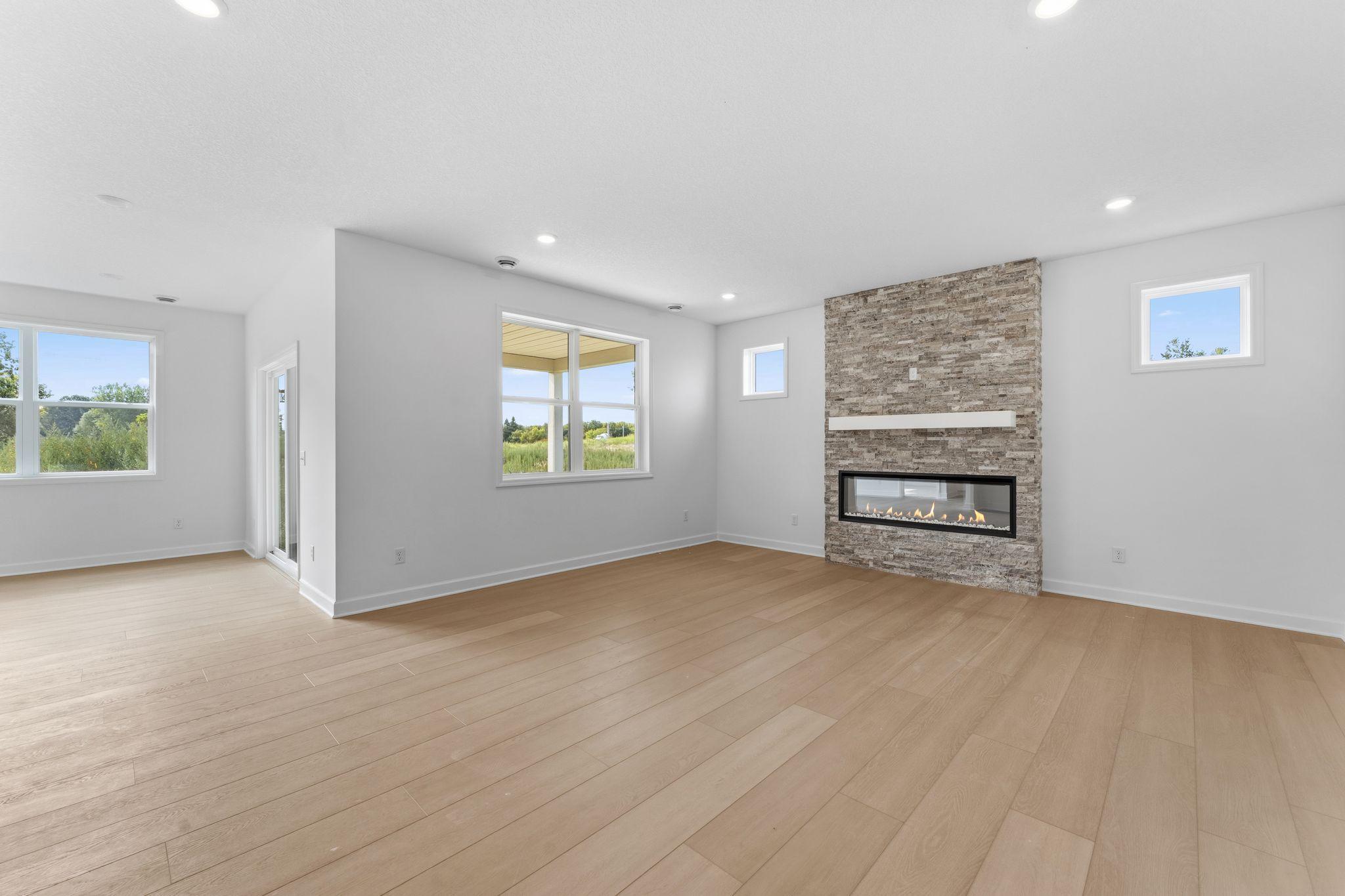 18541 Fillmore Circle Nw Property Photo 10