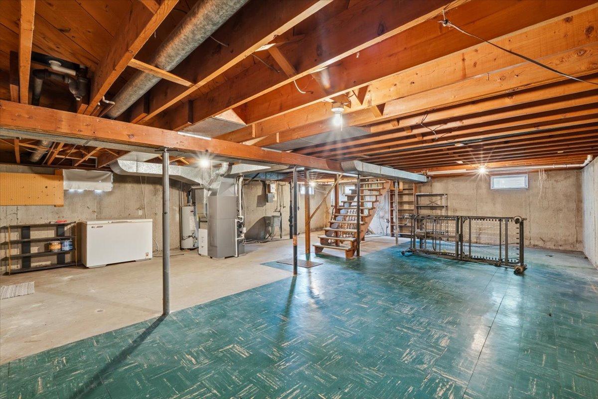 606 7th Street N Property Photo 11