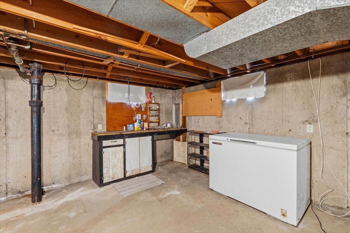 606 7th Street N Property Photo 15