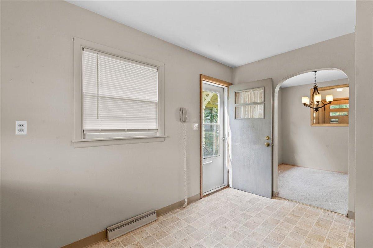 606 7th Street N Property Photo 17