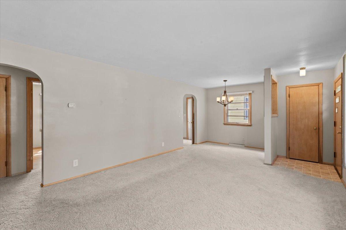 606 7th Street N Property Photo 38