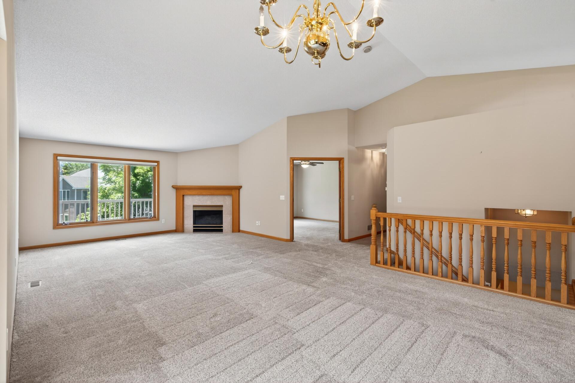 4134 Thornhill Lane Property Photo 5