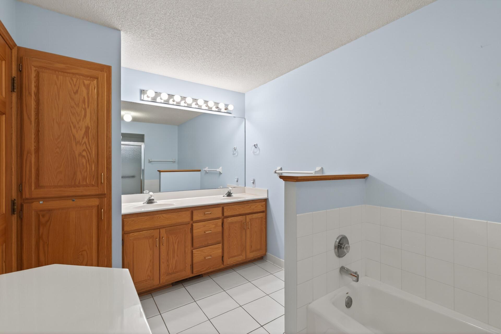 4134 Thornhill Lane Property Photo 21