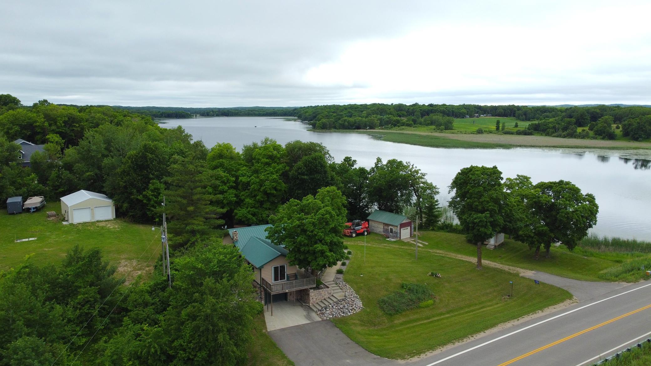 38481 County Highway 41 Property Photo 2