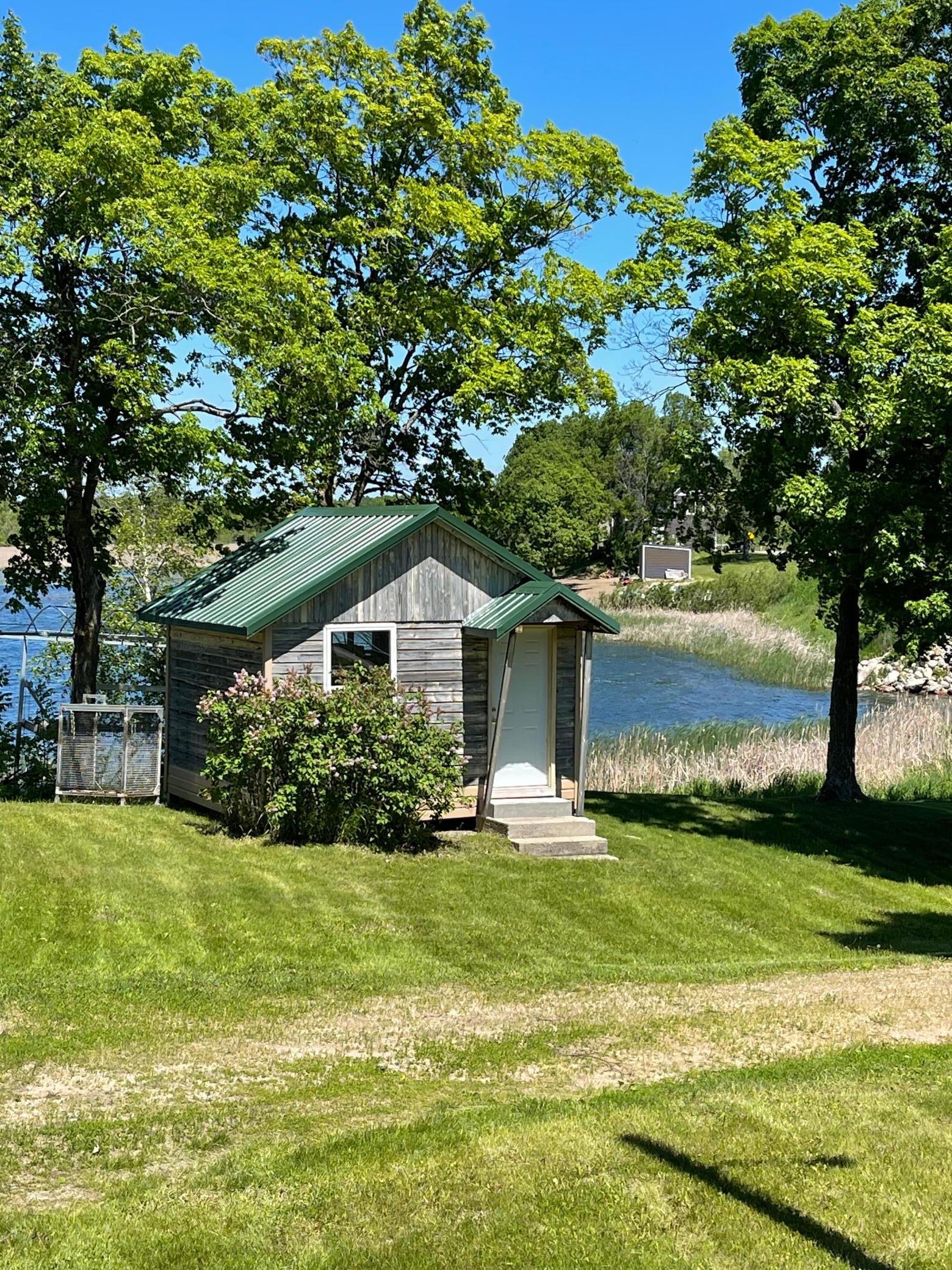 38481 County Highway 41 Property Photo 12