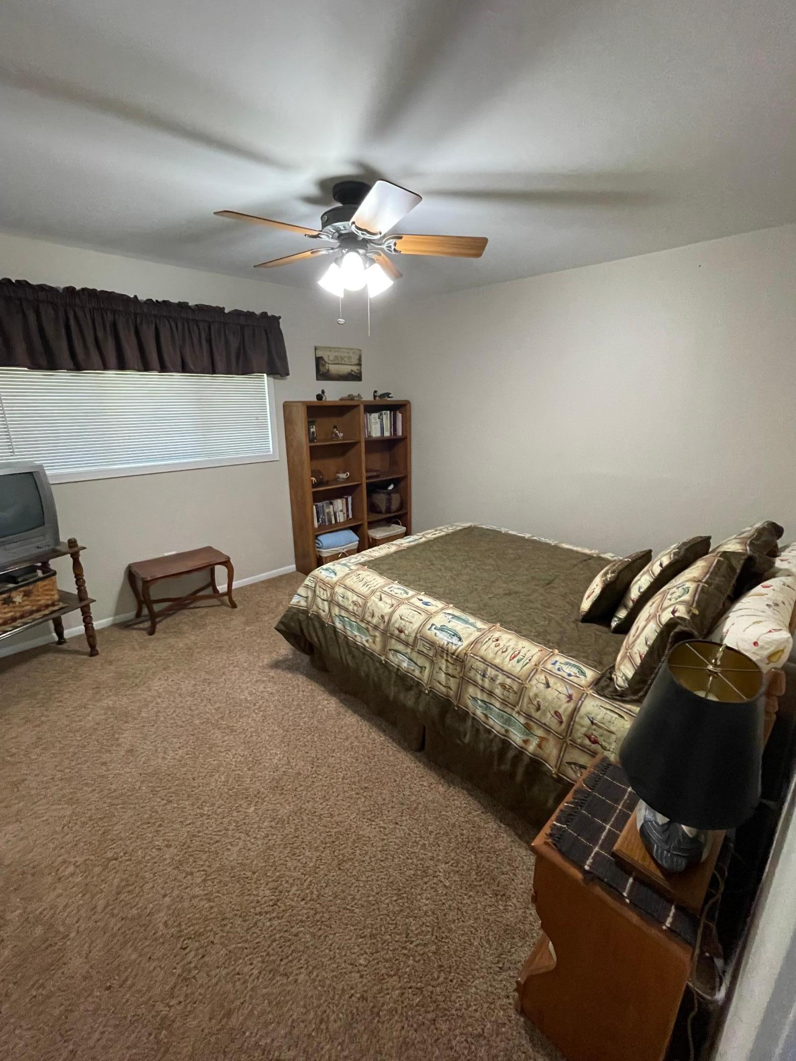 38481 County Highway 41 Property Photo 23
