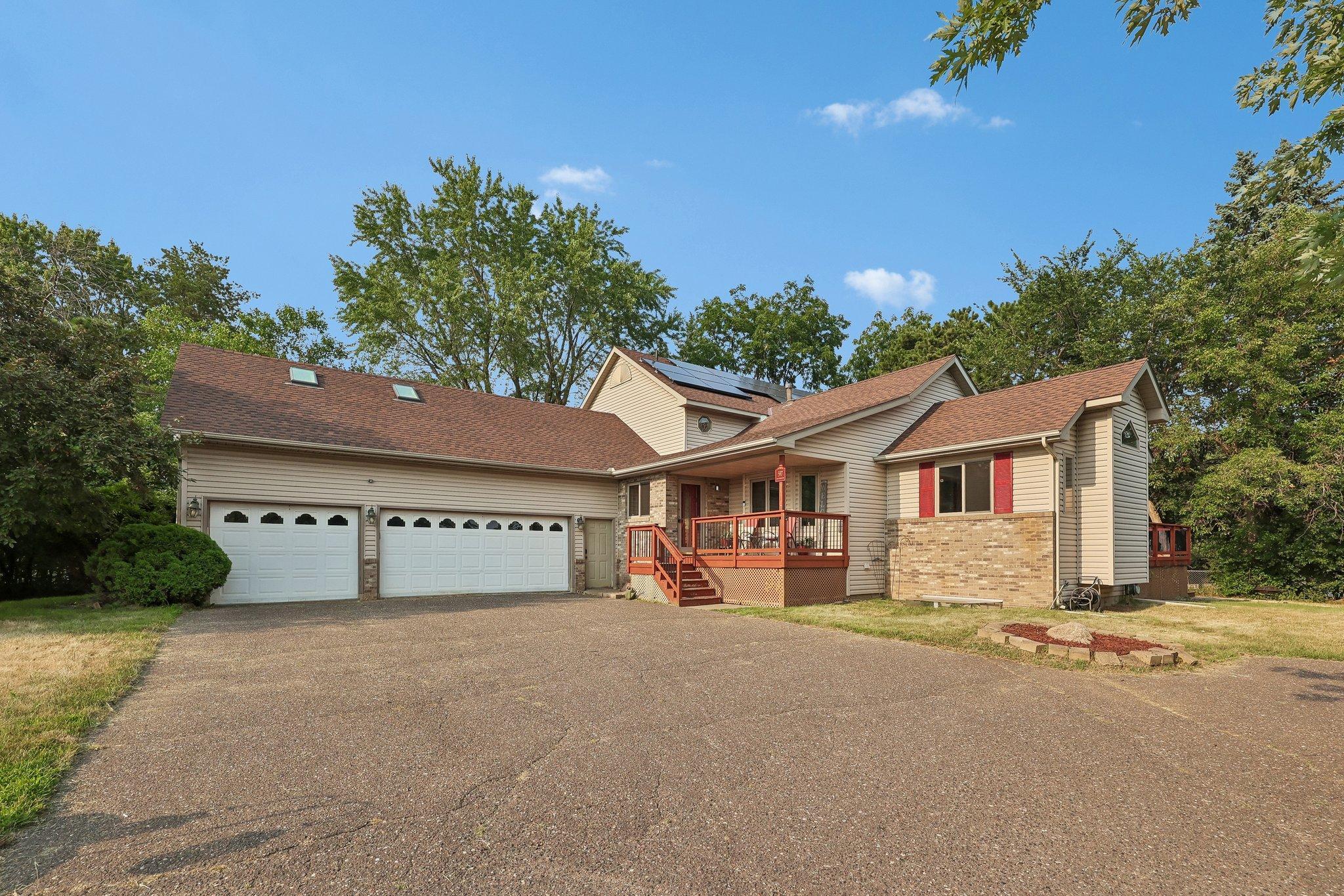 597 Viking Drive E Property Photo 1