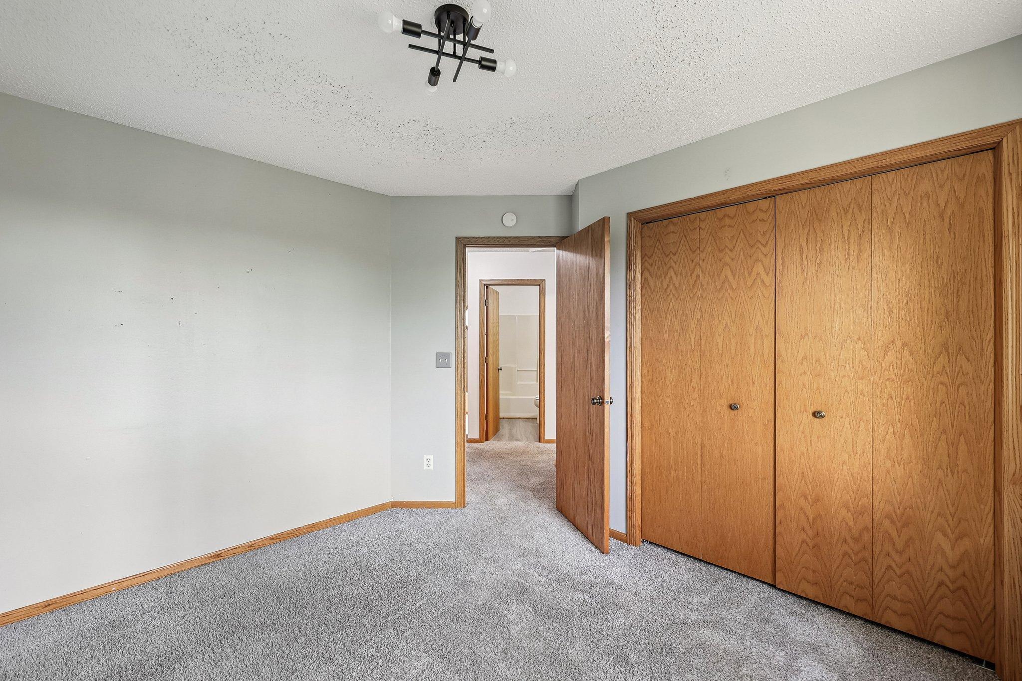 597 Viking Drive E Property Photo 30