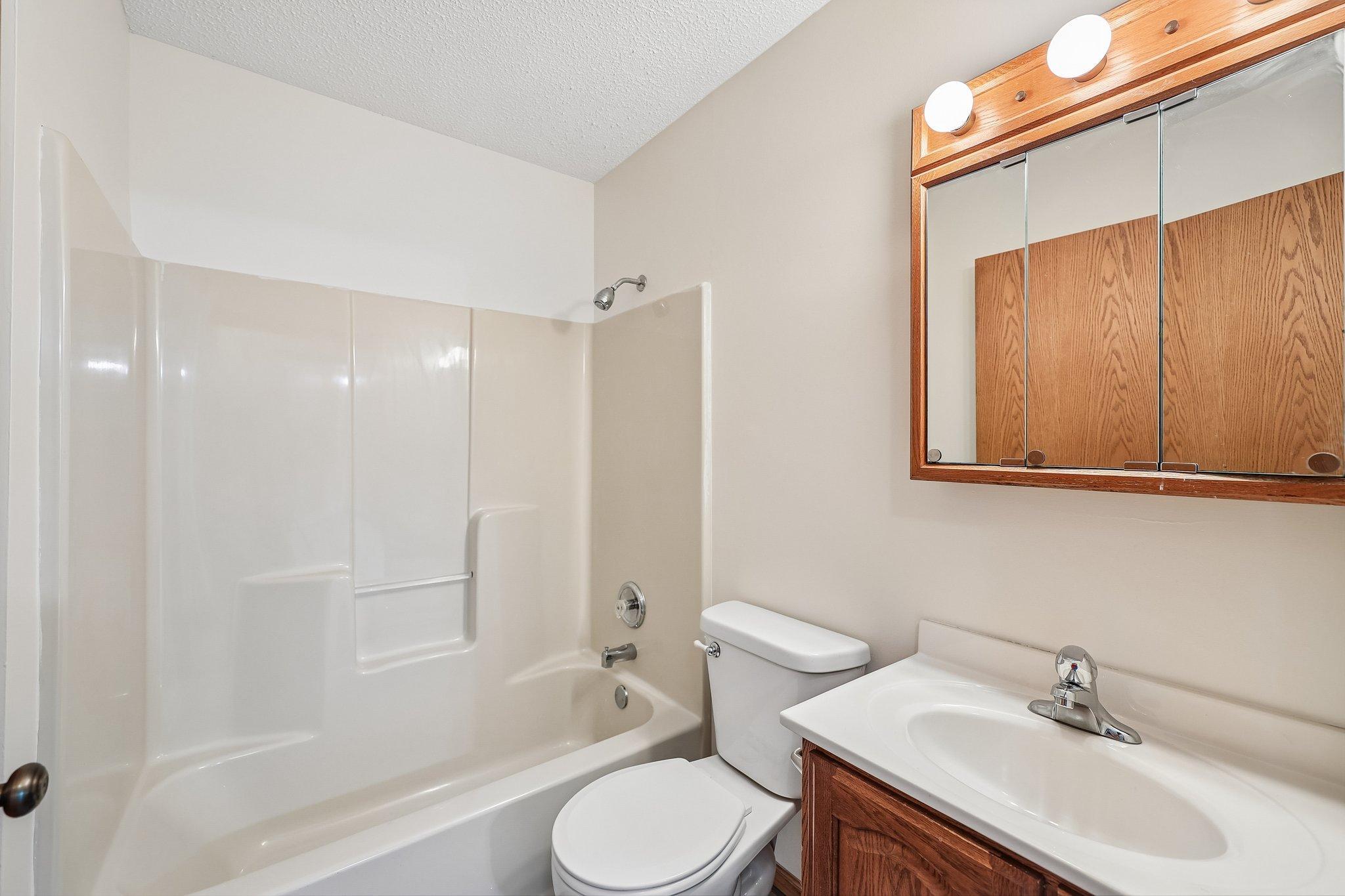 597 Viking Drive E Property Photo 38