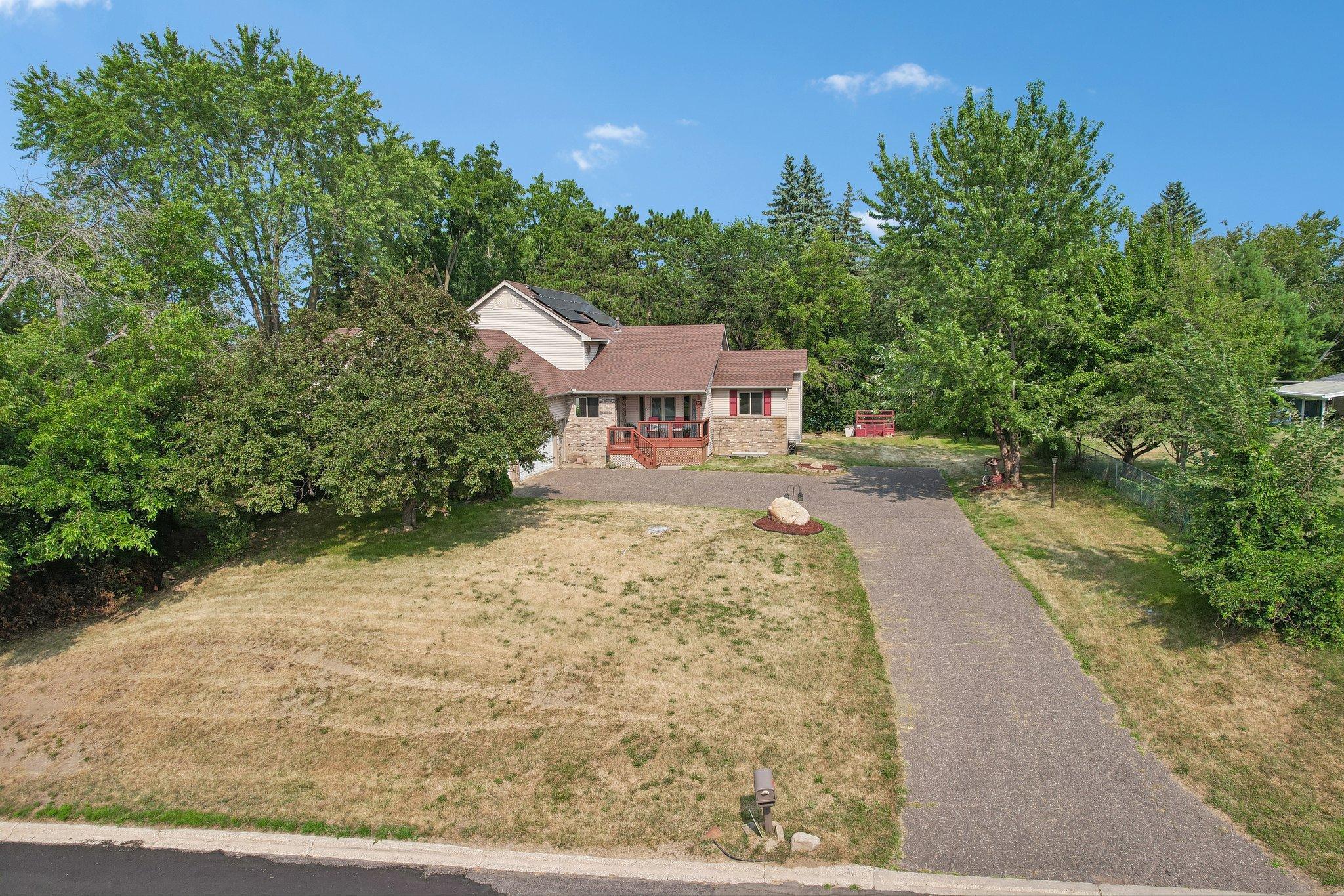 597 Viking Drive E Property Photo 61