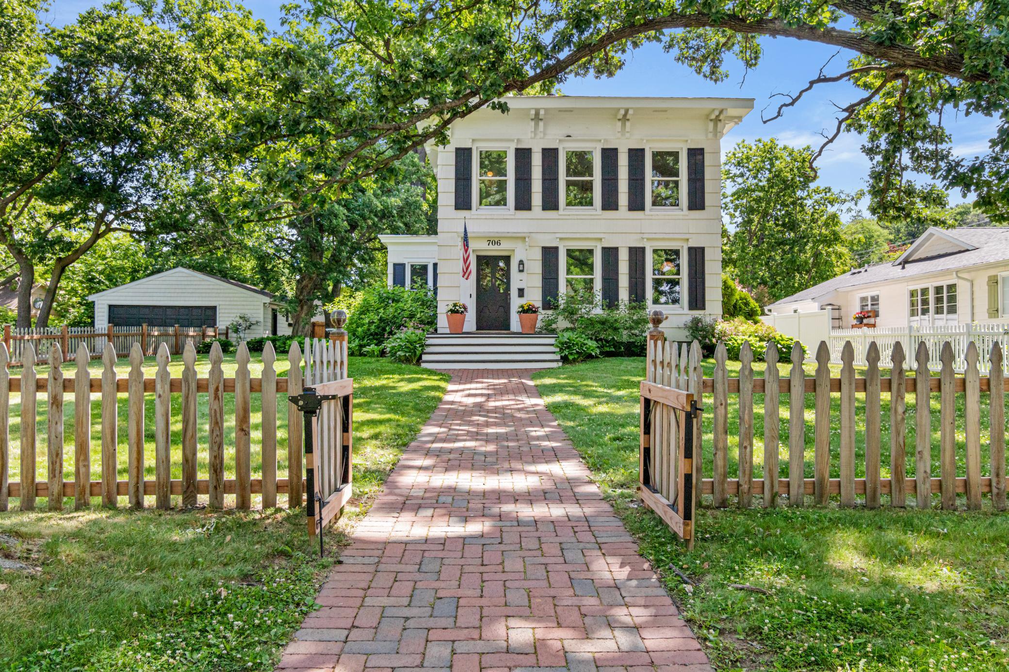 706 6th Street