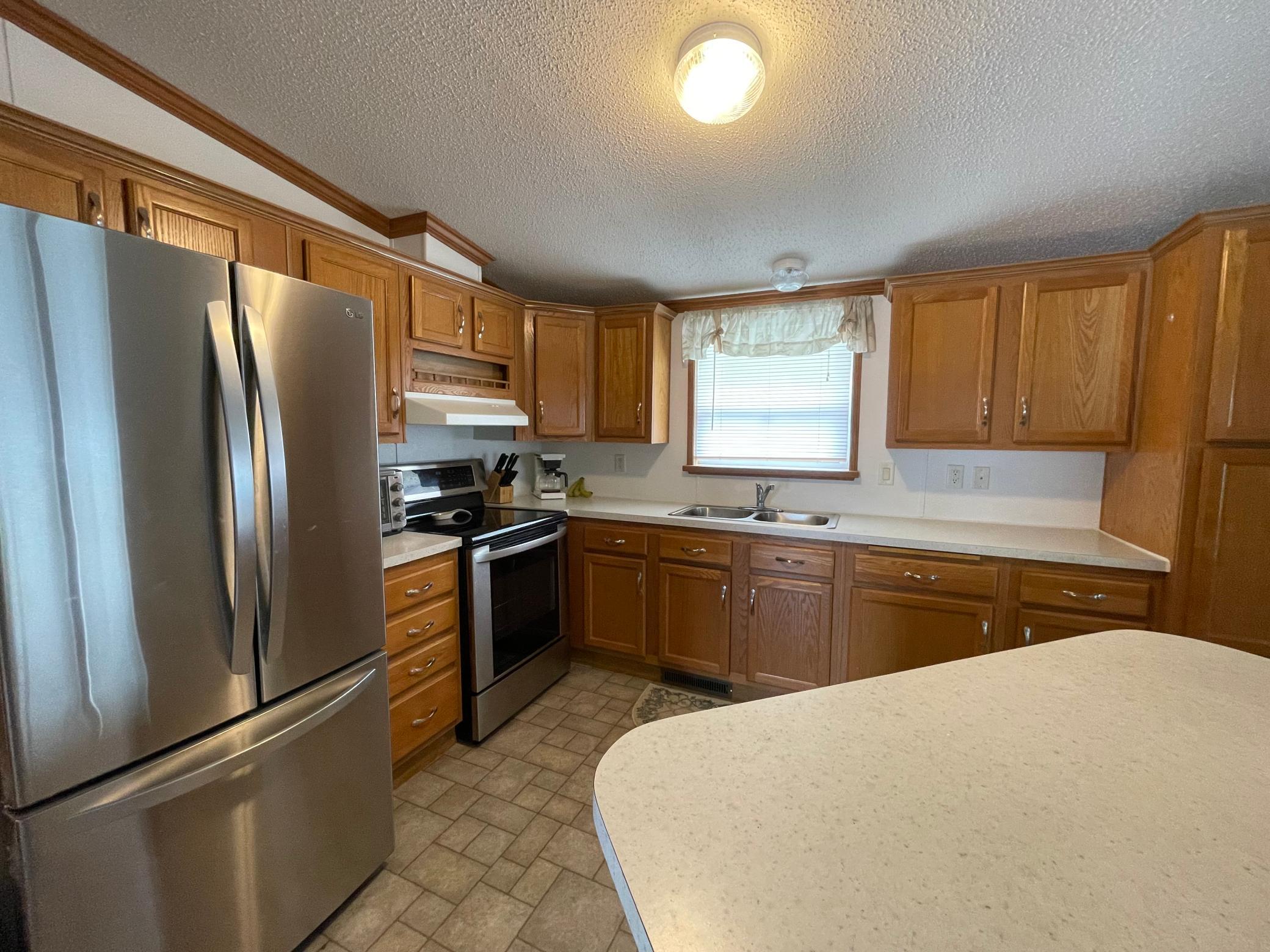 708 1st Street E Property Photo 8