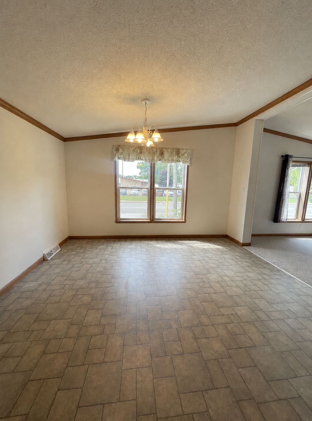 708 1st Street E Property Photo 12