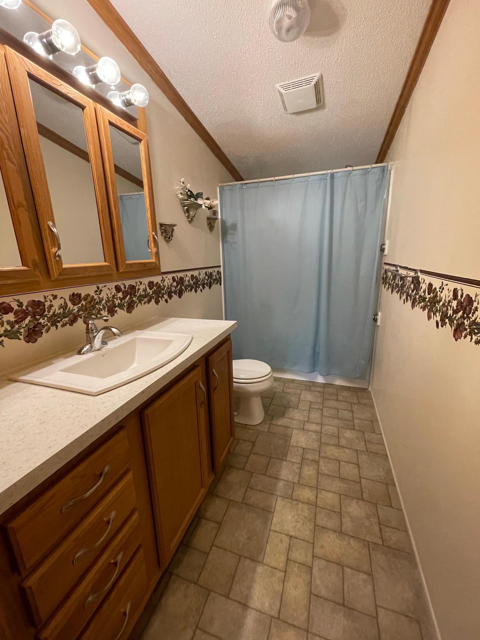 708 1st Street E Property Photo 16