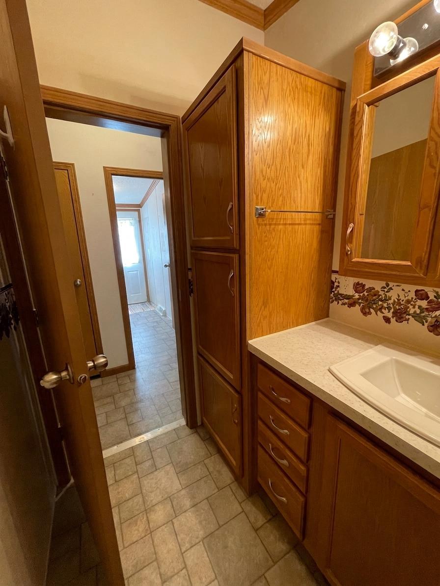 708 1st Street E Property Photo 17
