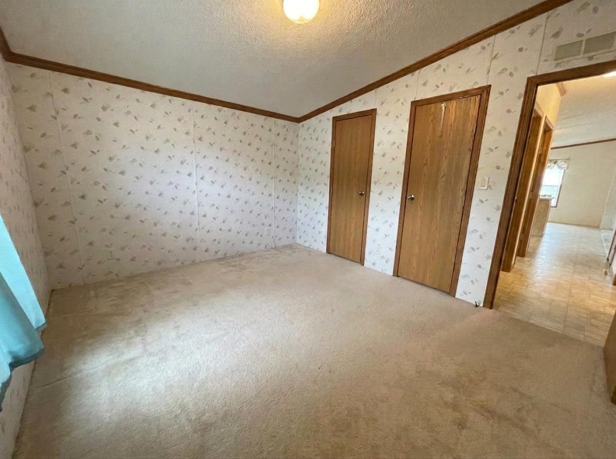 708 1st Street E Property Photo 25