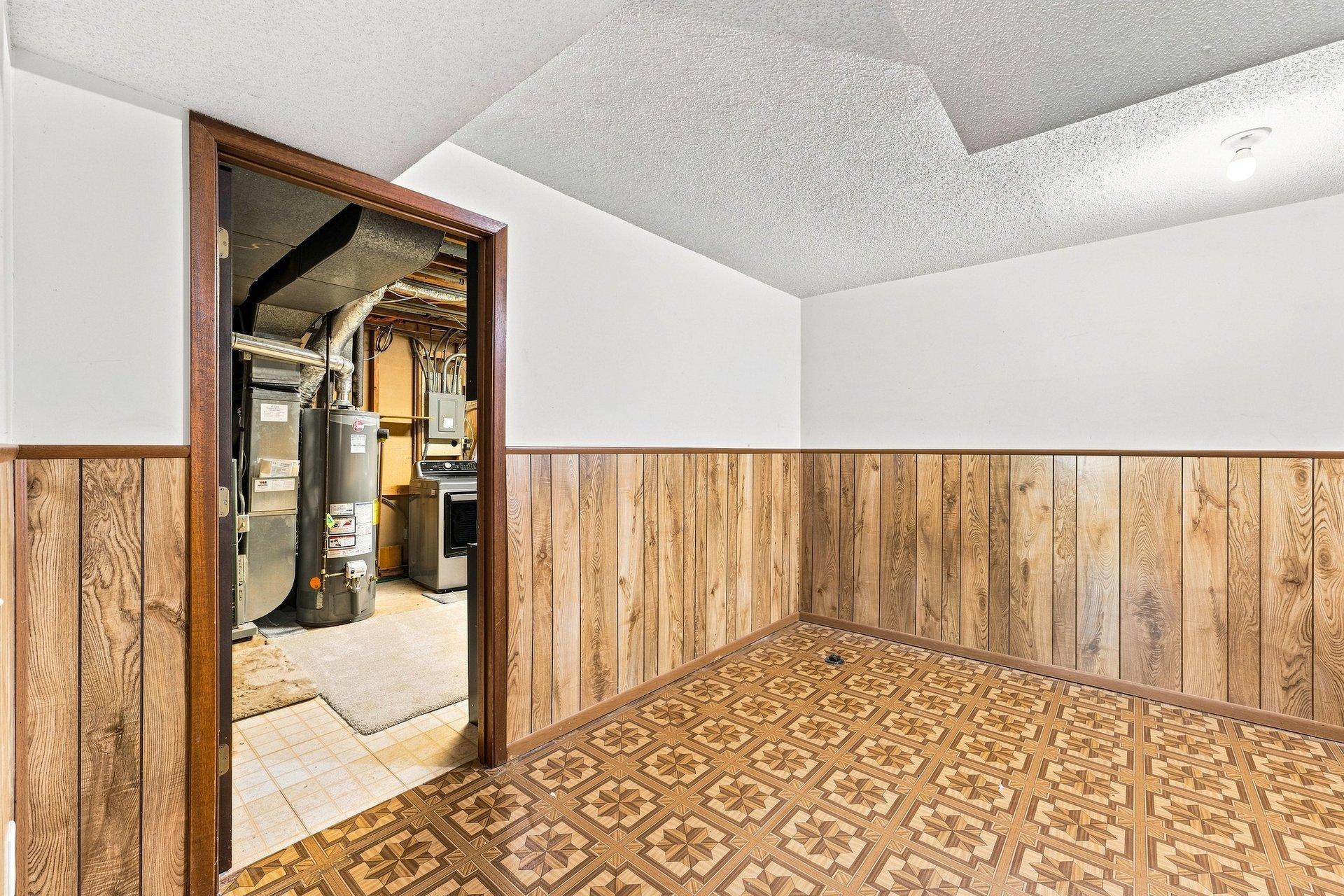 3996 Rahn Road Property Photo 38