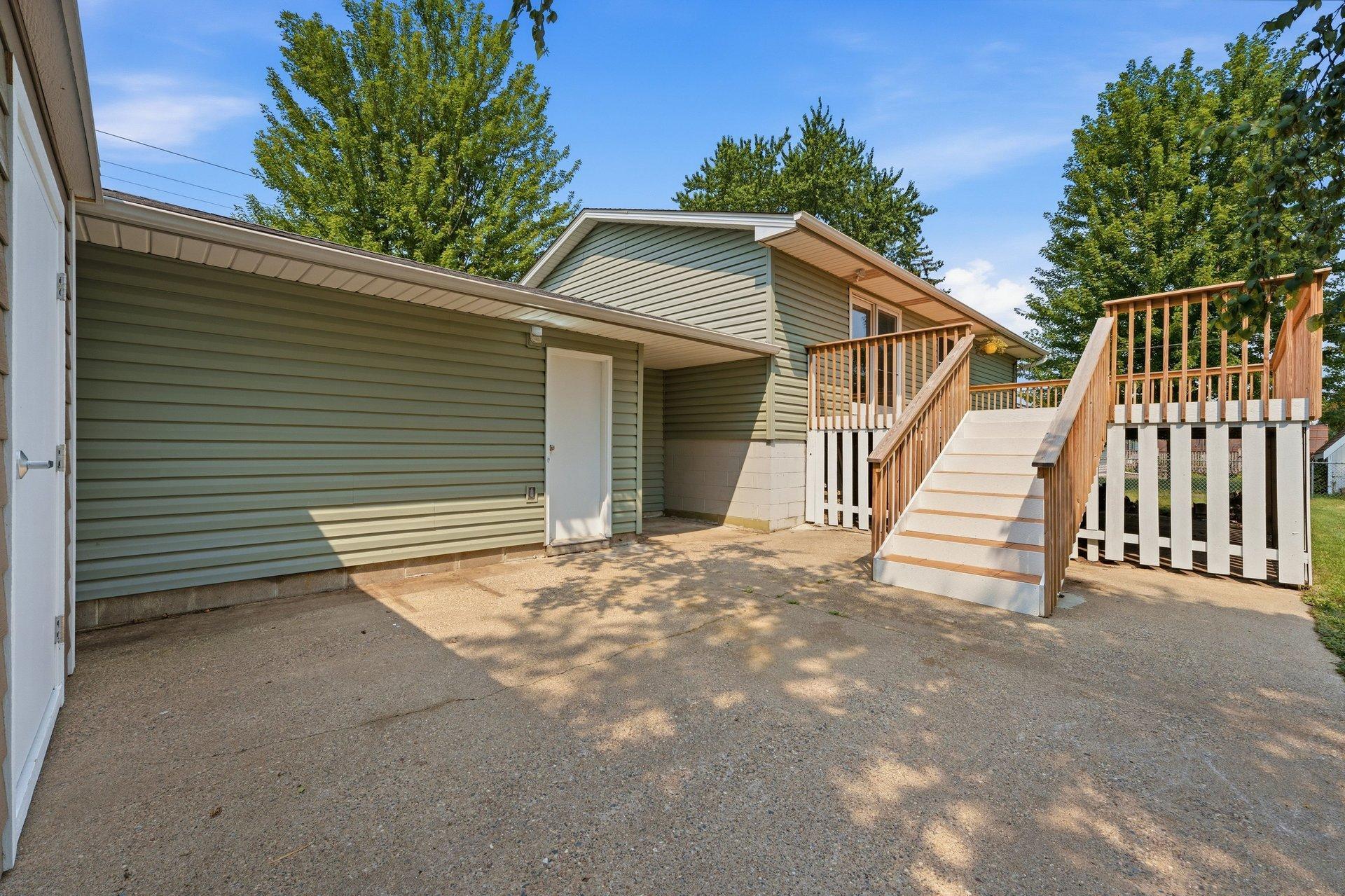 3996 Rahn Road Property Photo 54