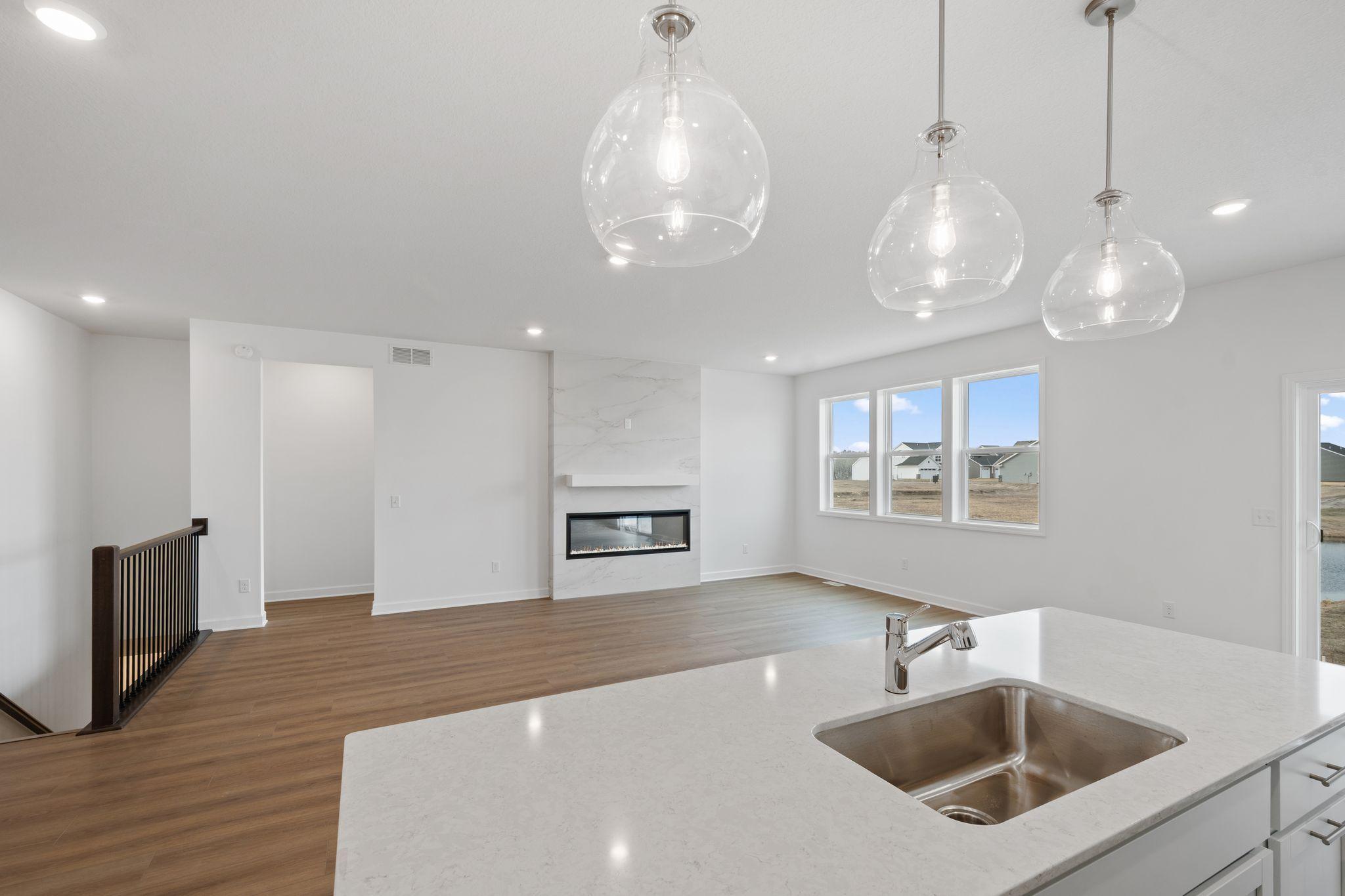 18550 Fillmore Circle Nw Property Photo 5
