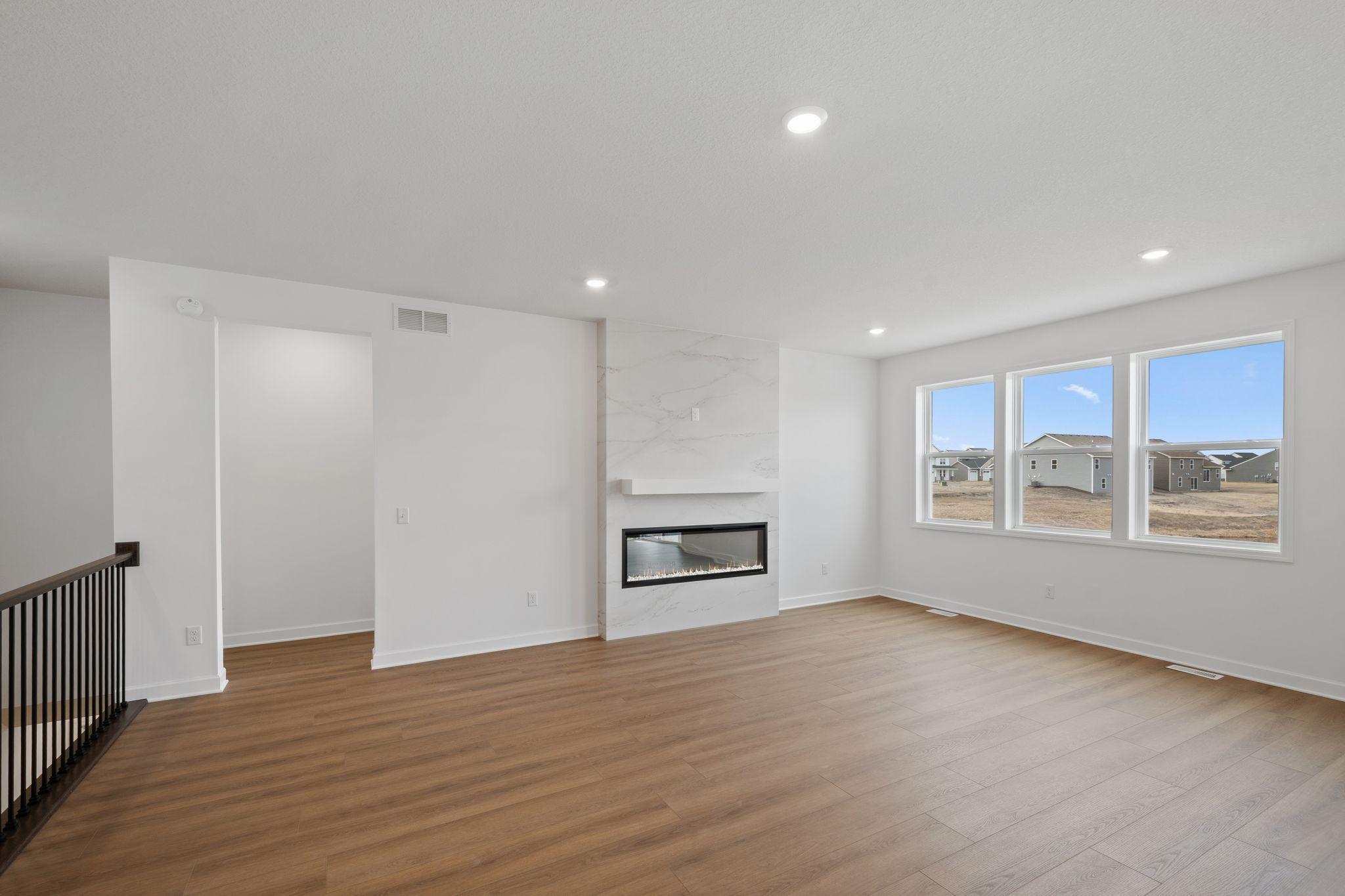 18550 Fillmore Circle Nw Property Photo 7