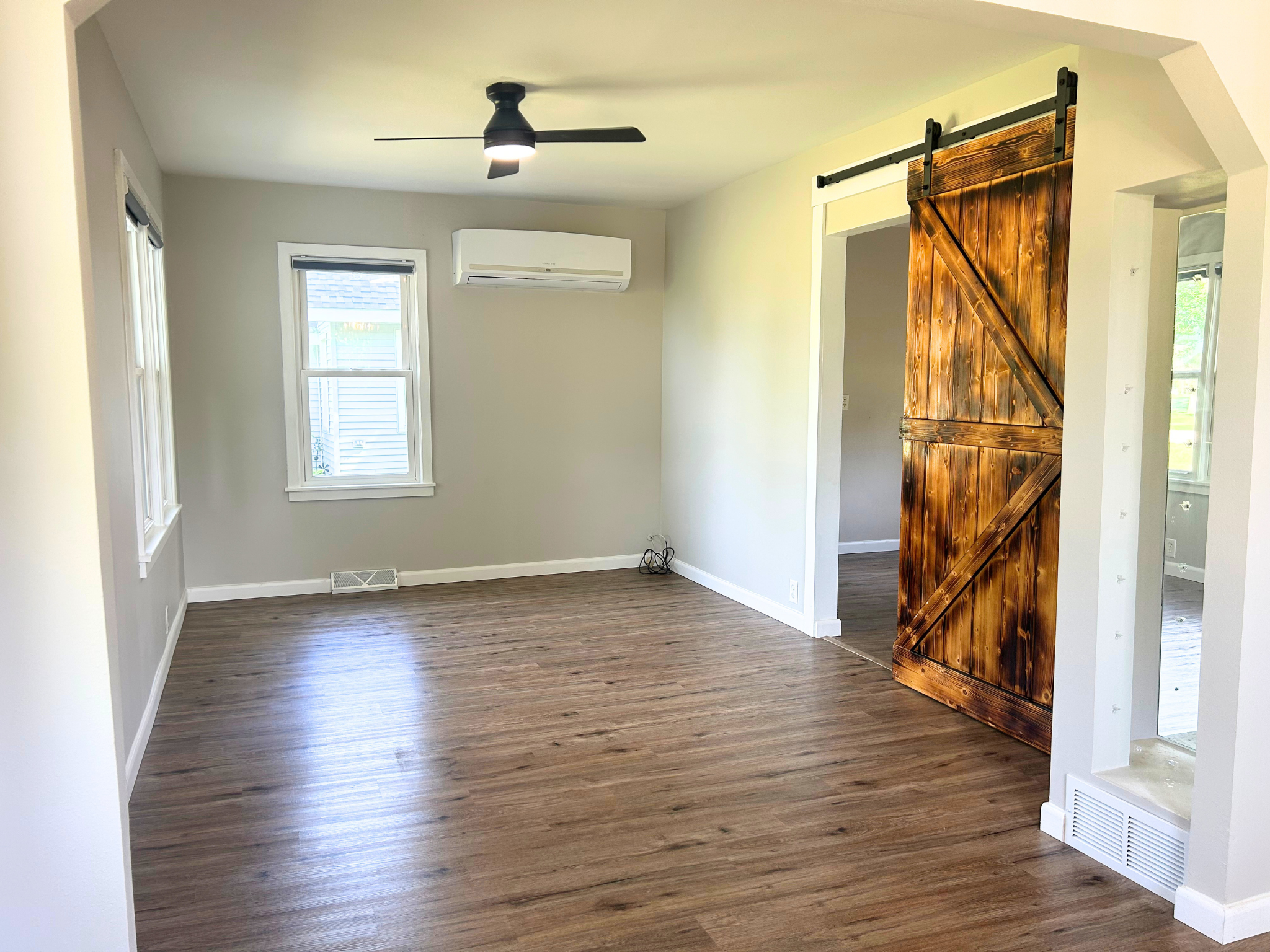 300 State Avenue Property Photo 2