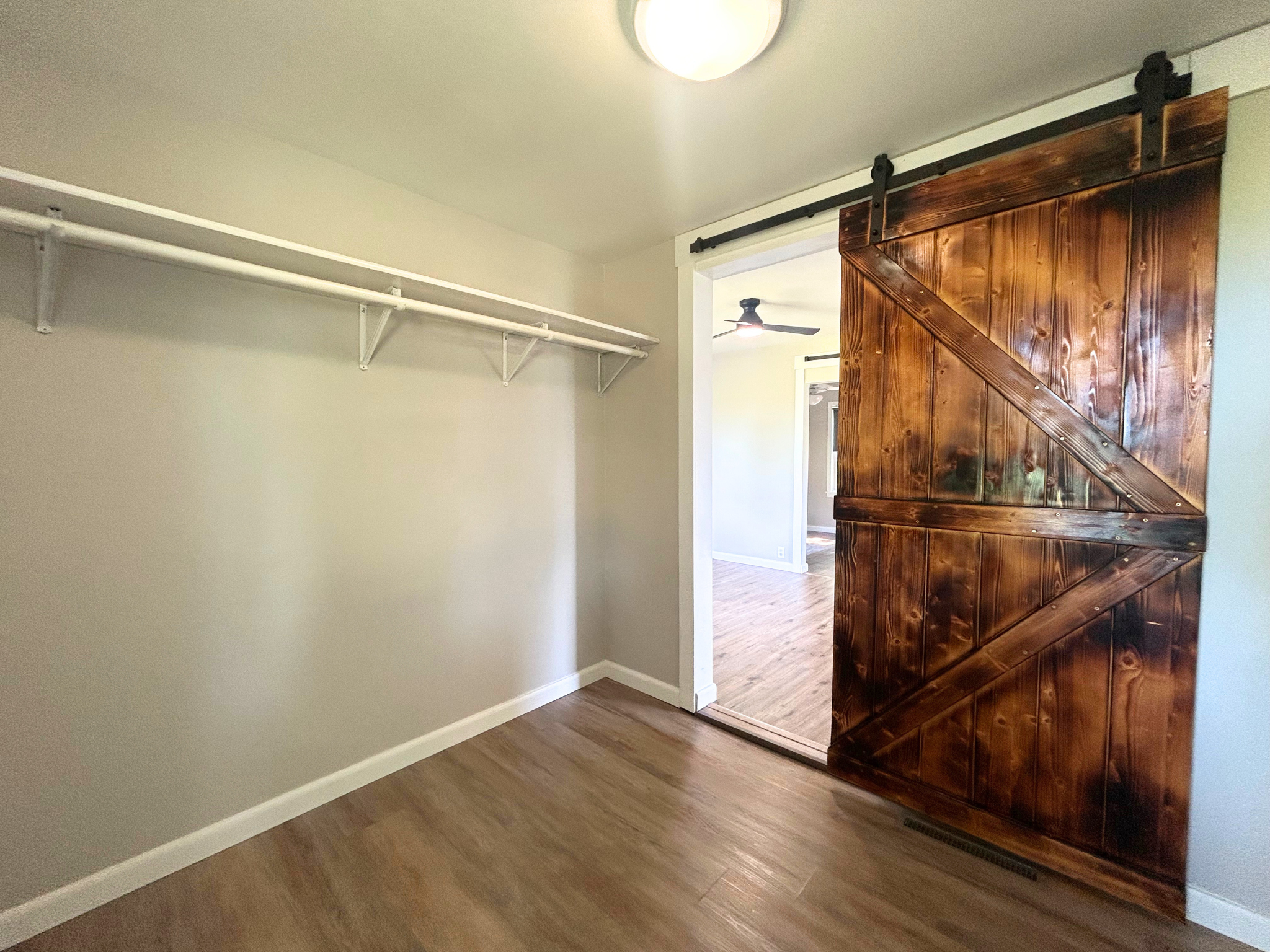300 State Avenue Property Photo 7