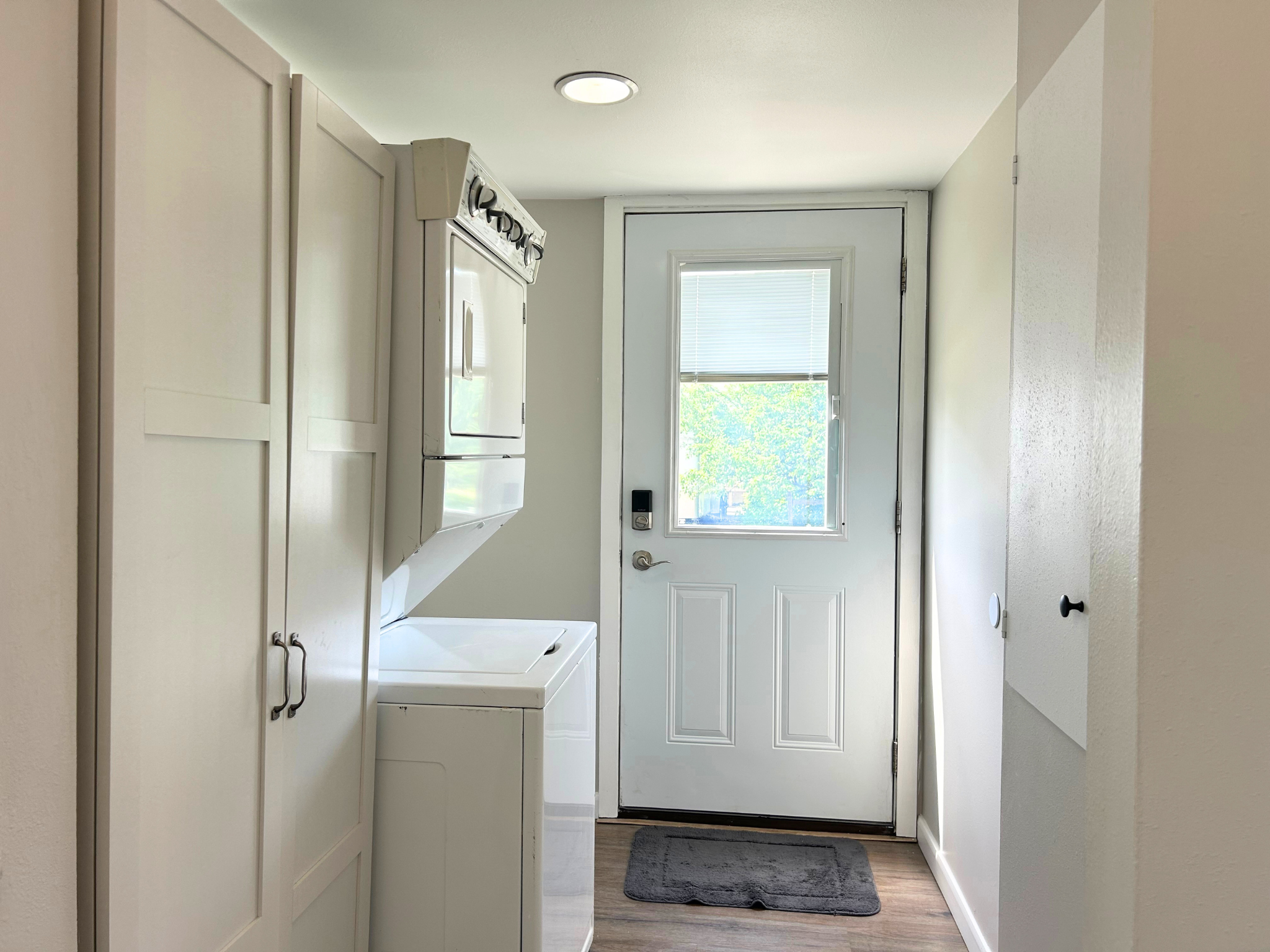 300 State Avenue Property Photo 16