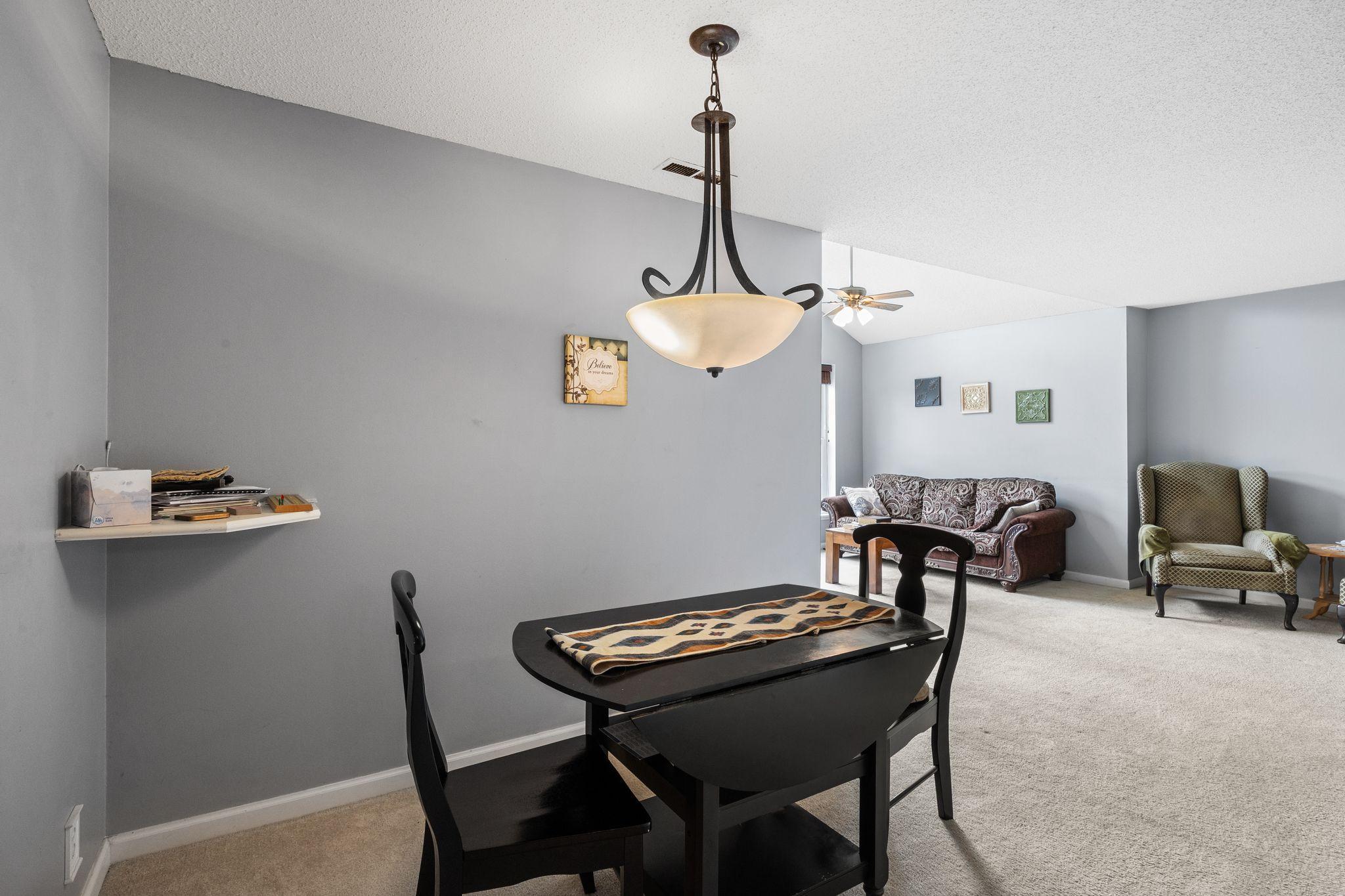 6010 Chasewood Parkway 205 Property Photo 10