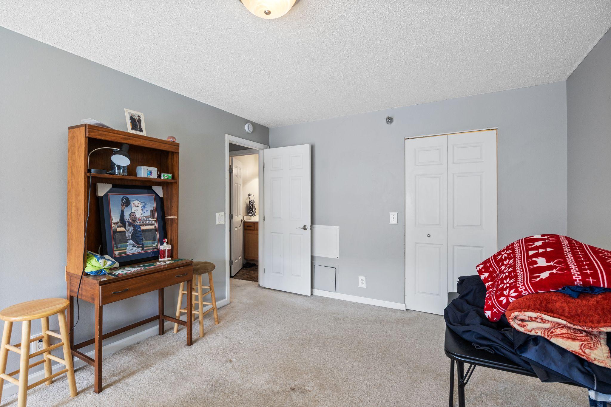 6010 Chasewood Parkway 205 Property Photo 19