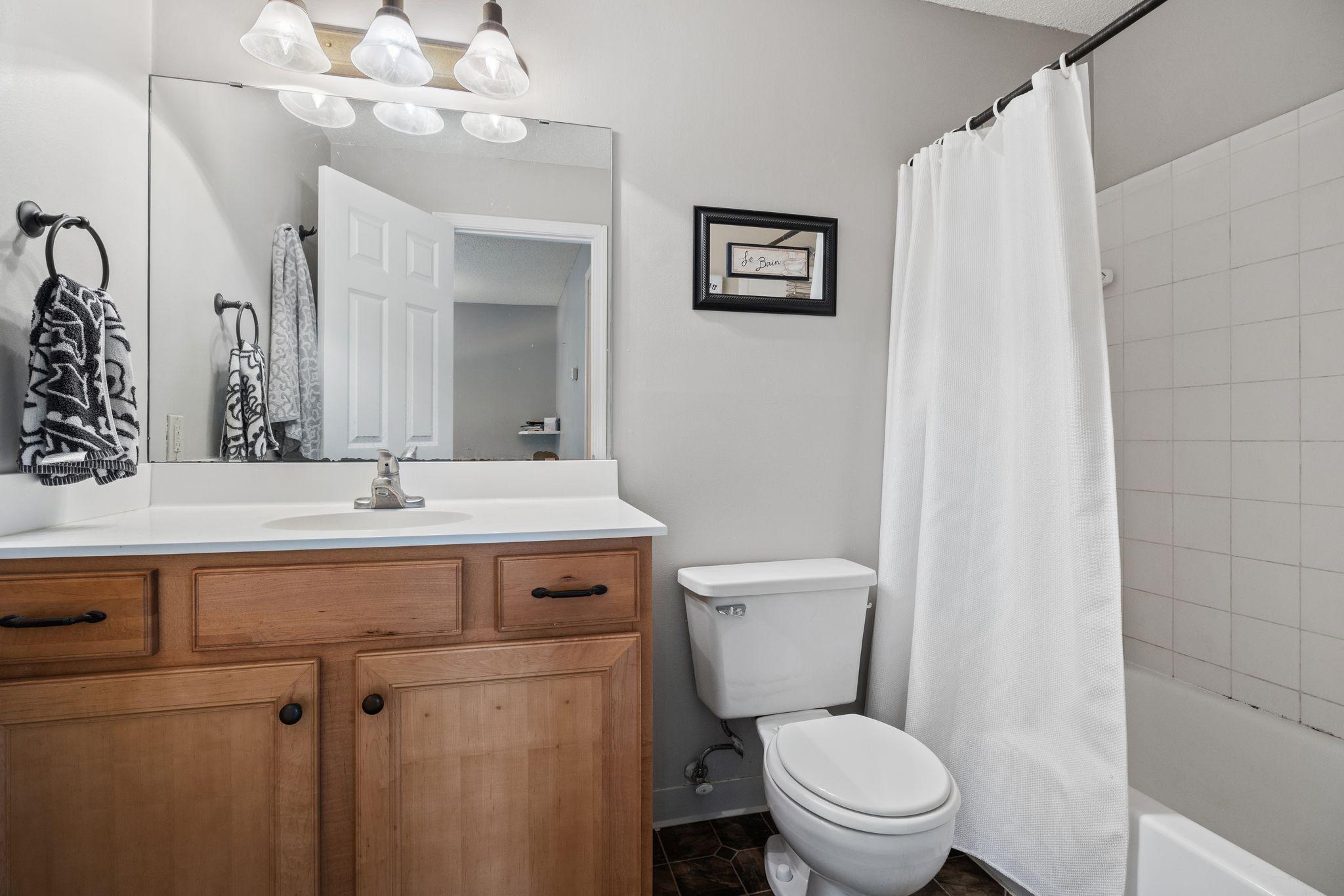 6010 Chasewood Parkway 205 Property Photo 21