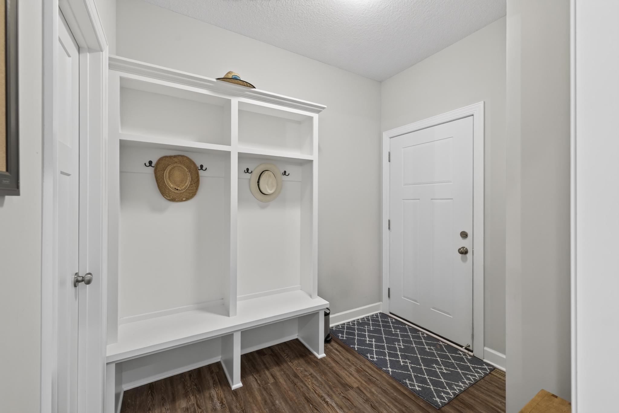 16965 Piper Lane Property Photo 24