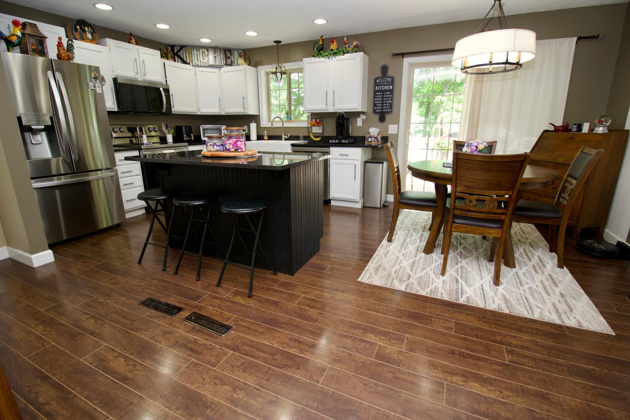 7172 Laredo Road Property Photo 2