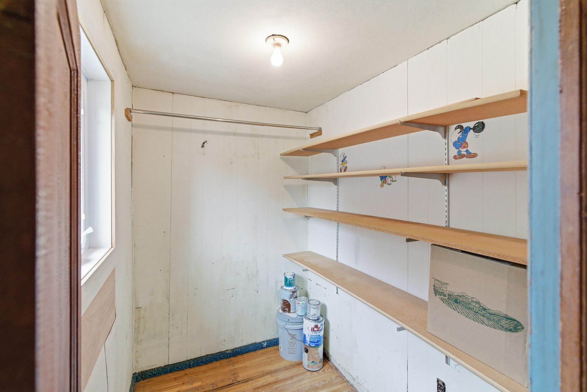 1113 State Street N Property Photo 33