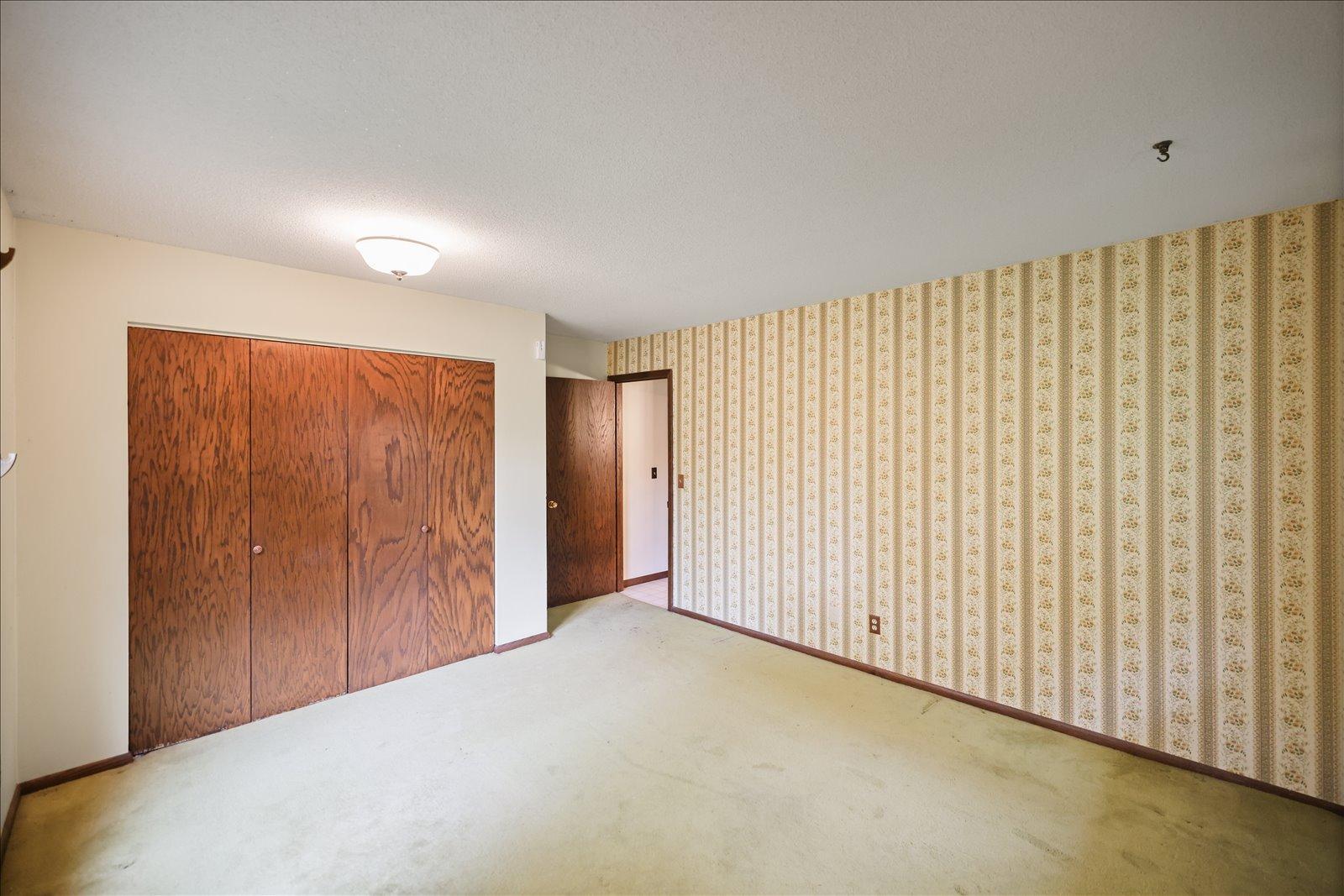 13009 Lakeview Drive Property Photo 12