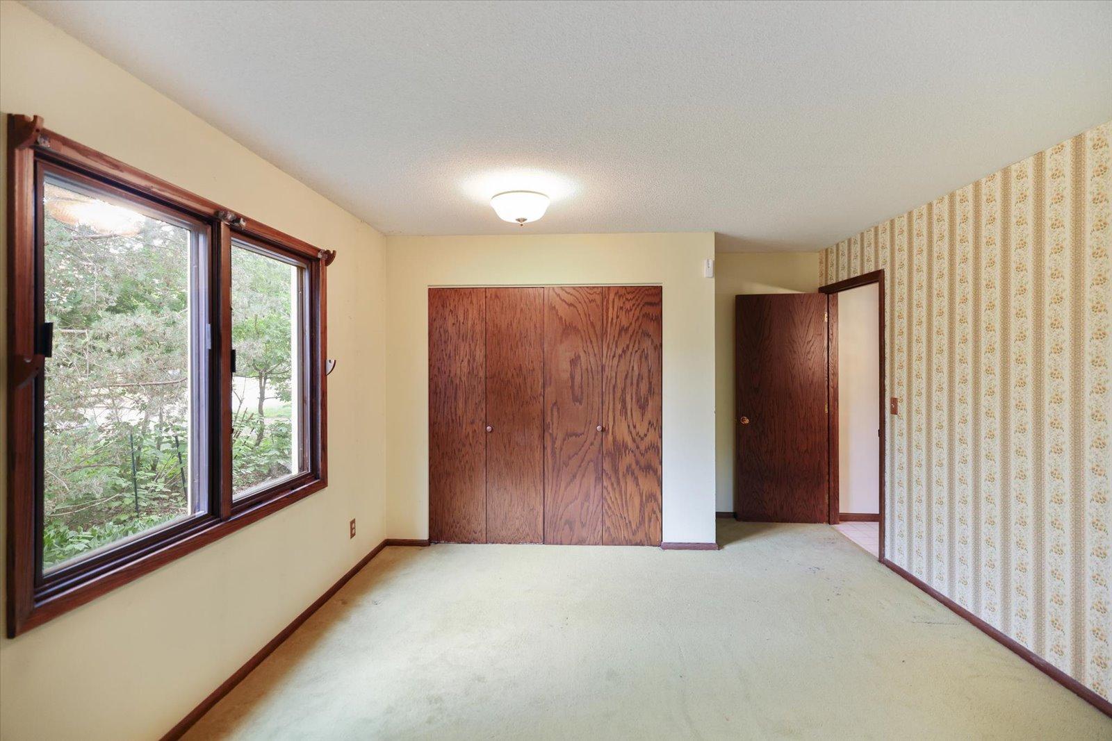 13009 Lakeview Drive Property Photo 13