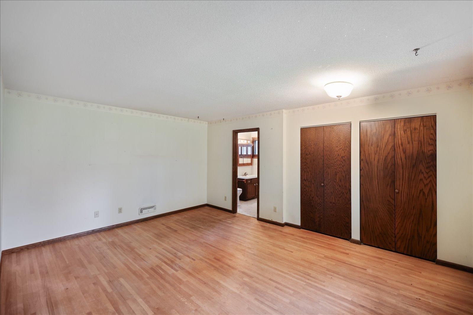 13009 Lakeview Drive Property Photo 18