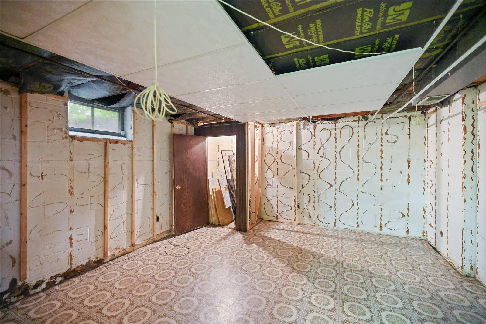 13009 Lakeview Drive Property Photo 30