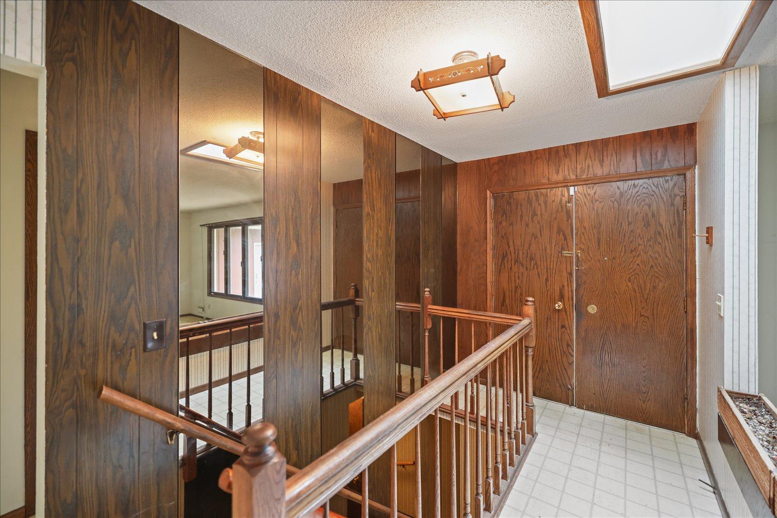 13009 Lakeview Drive Property Photo 36