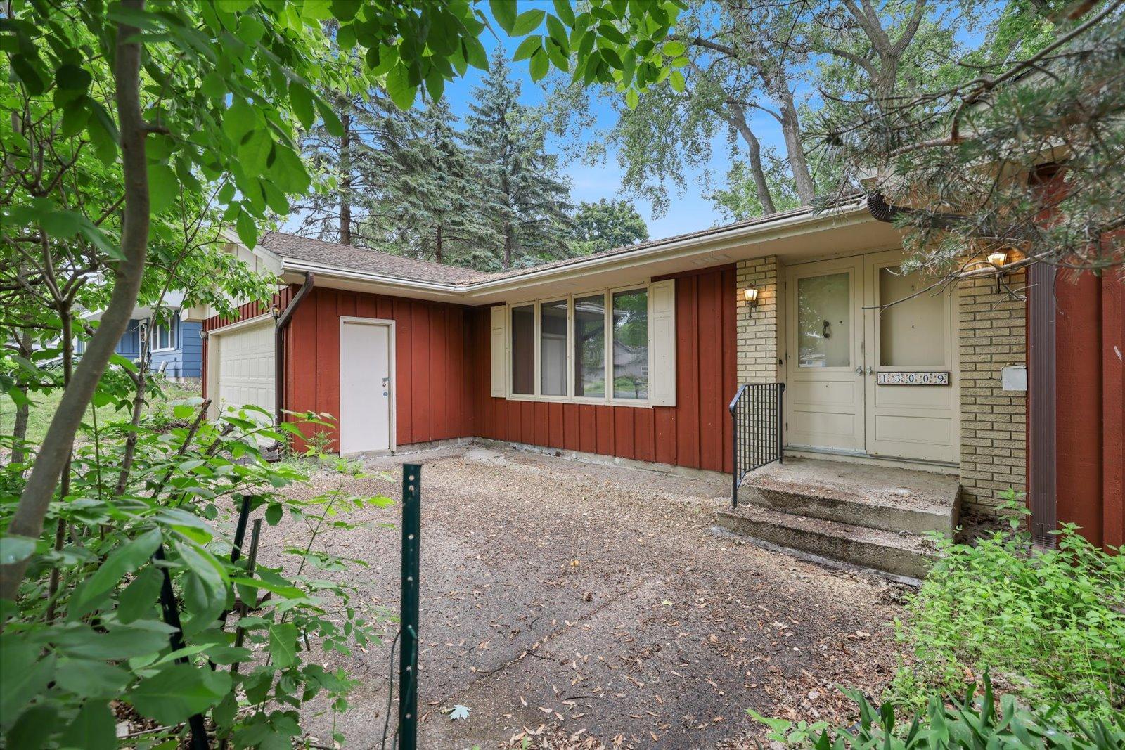 13009 Lakeview Drive Property Photo 44