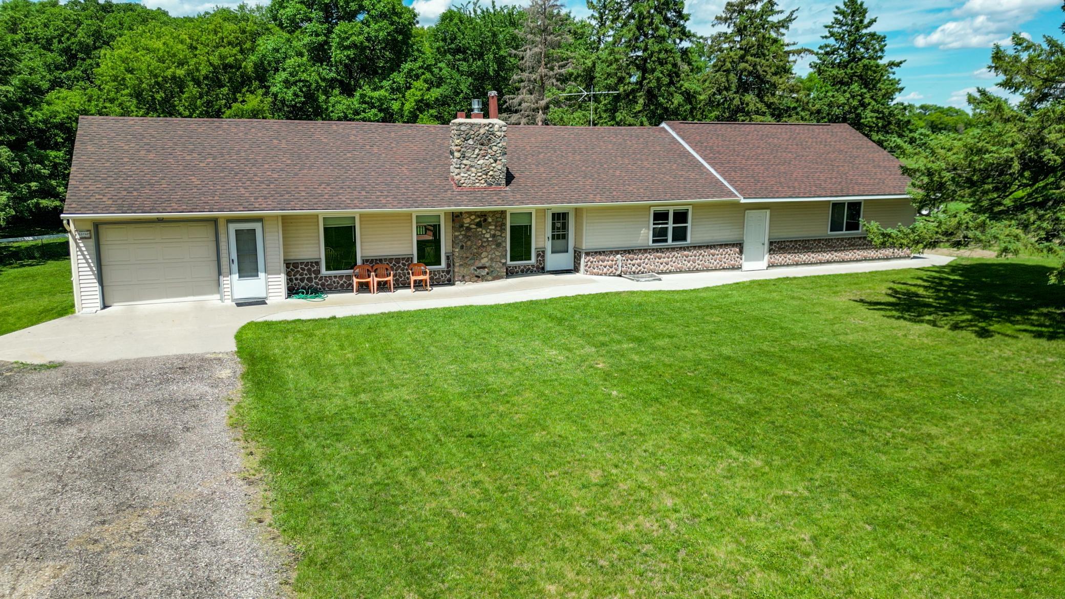 26073 County Highway 18 Property Photo 2