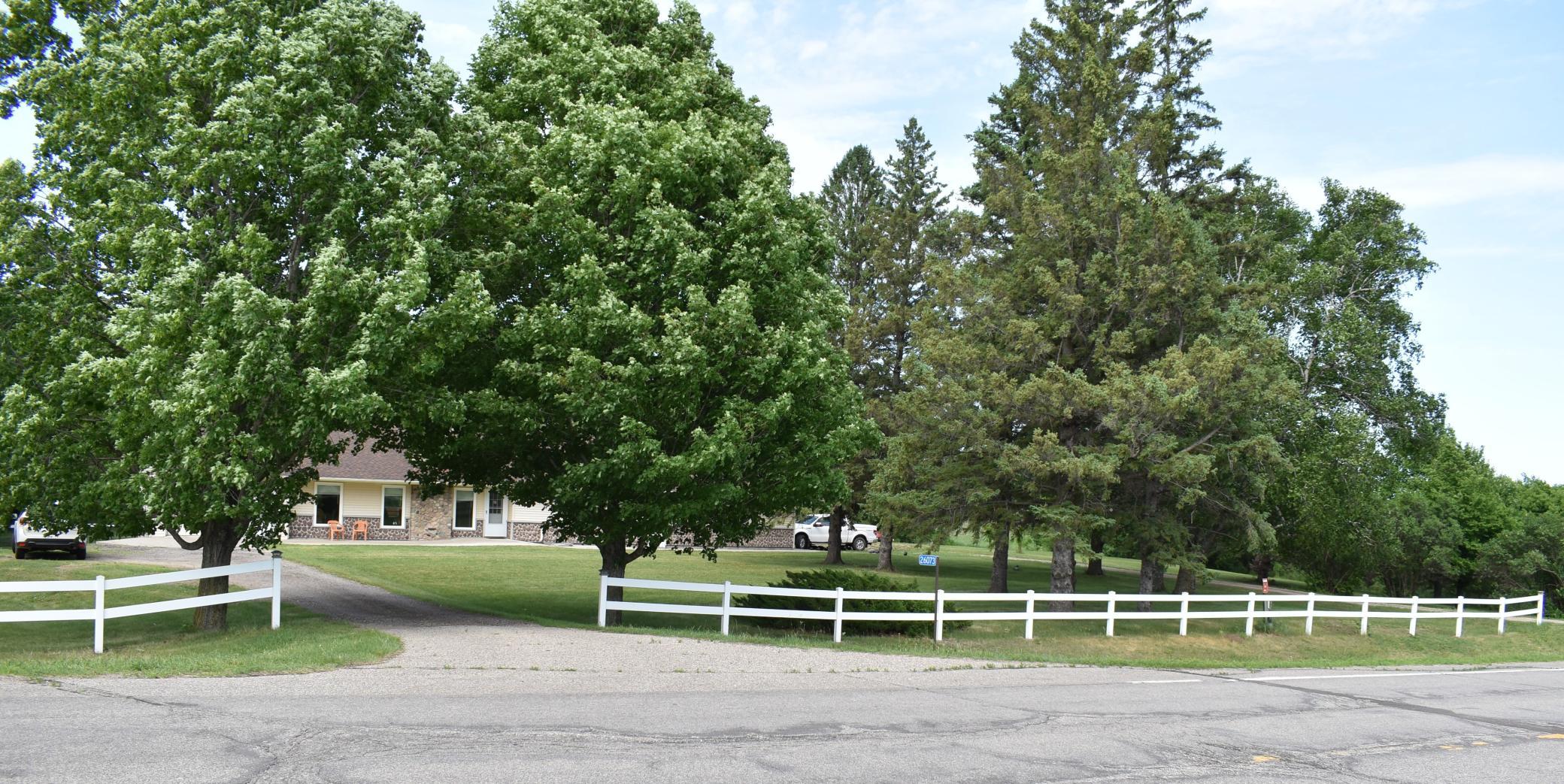 26073 County Highway 18 Property Photo 6