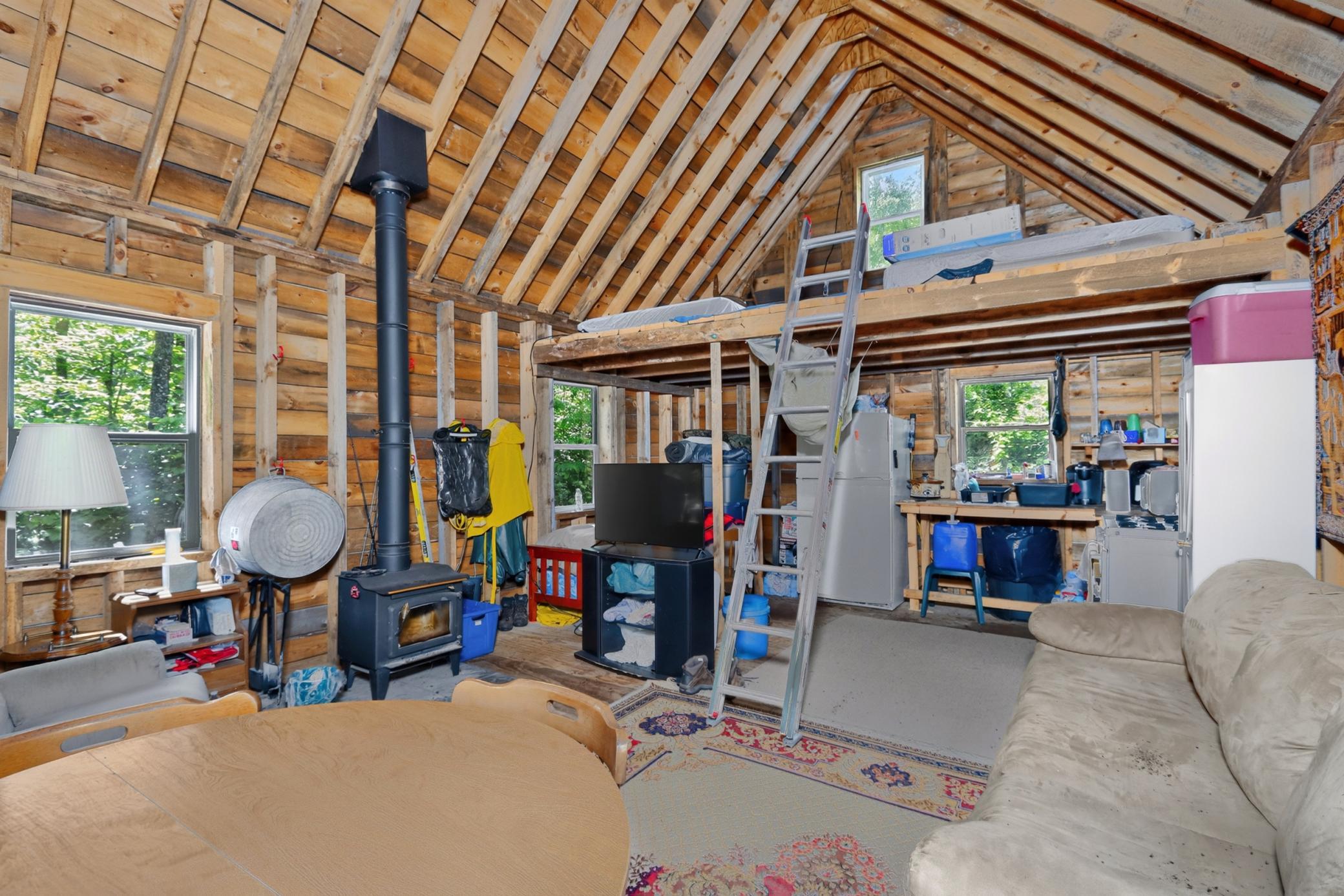10749 Lambert Road Property Photo 4