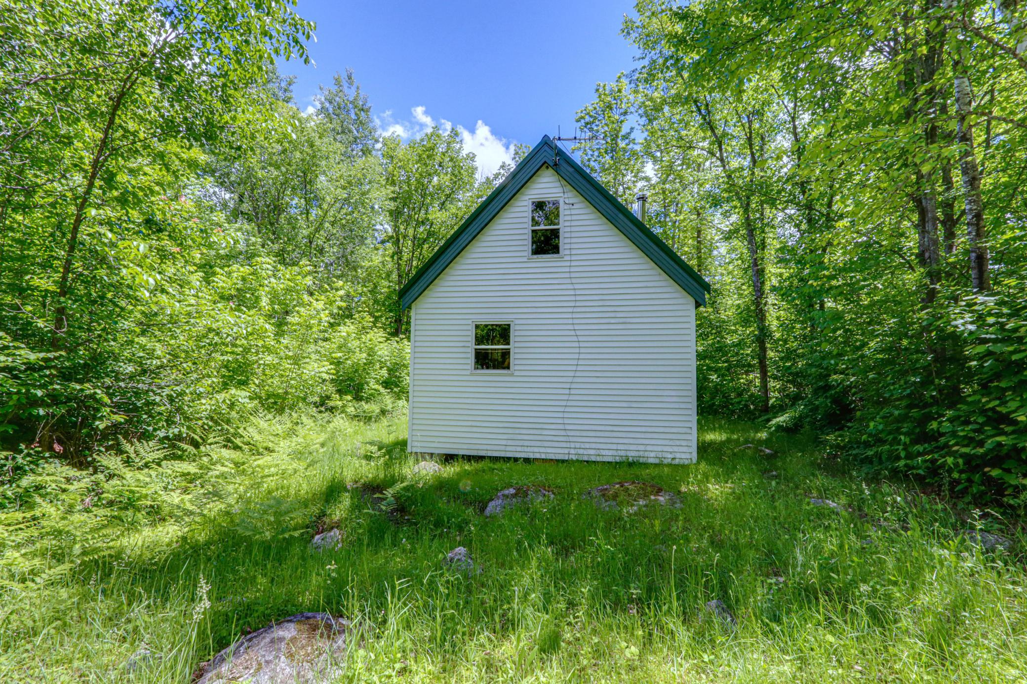 10749 Lambert Road Property Photo 10