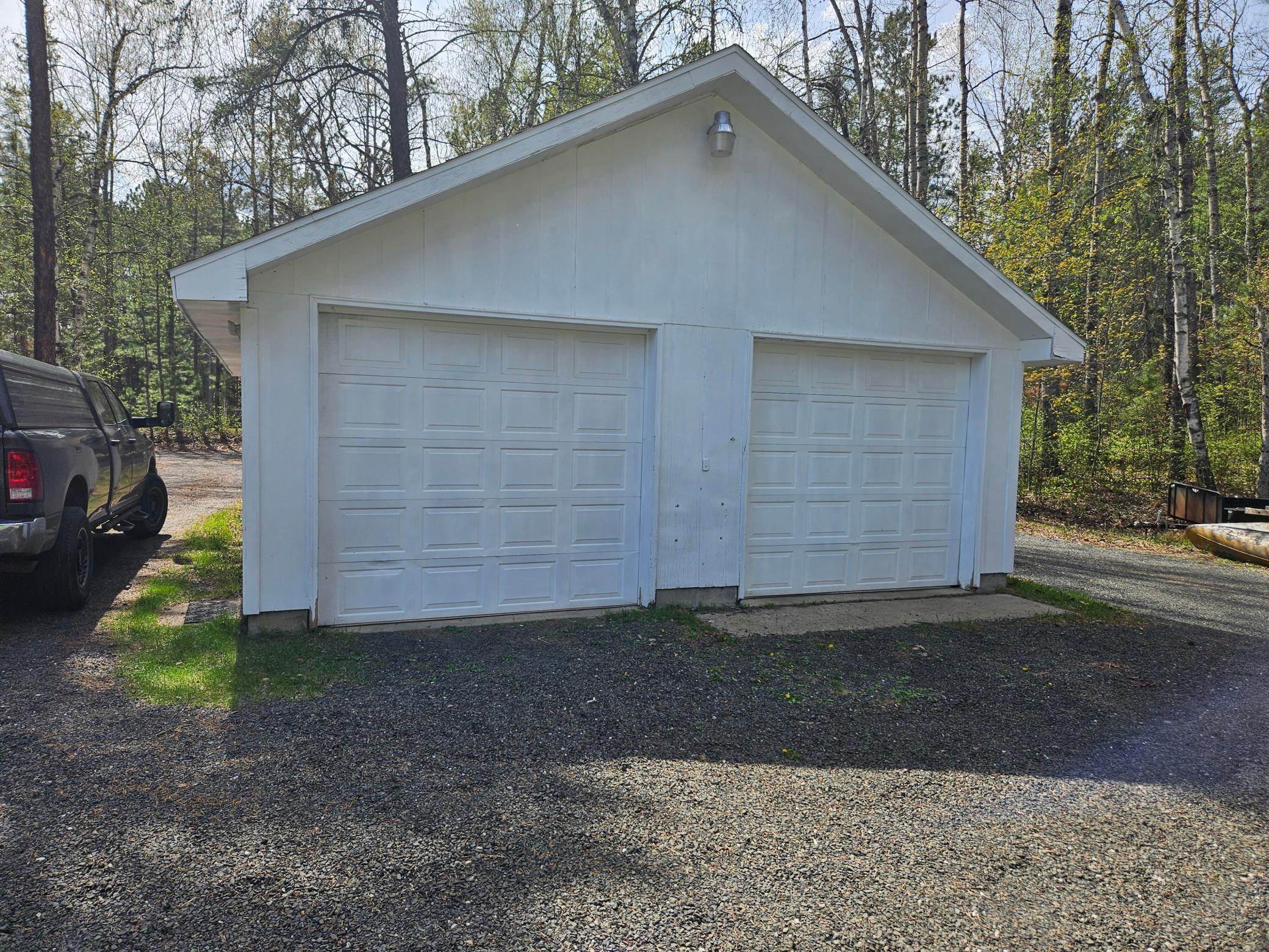 7931 Long Lake Road Property Photo 5