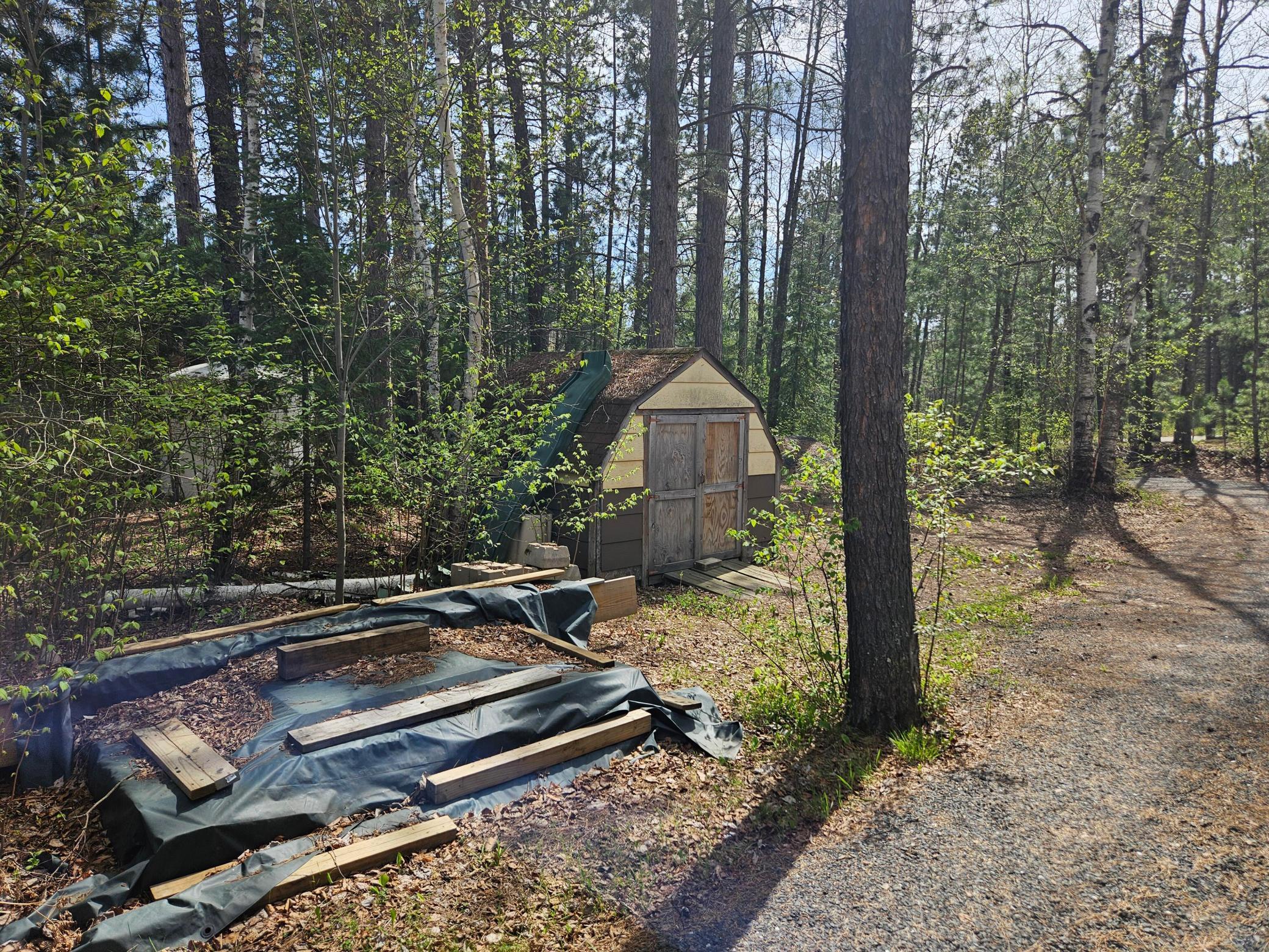 7931 Long Lake Road Property Photo 6