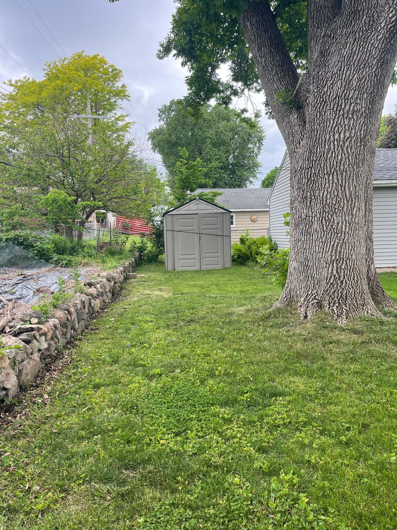 3904 7th Place Nw Property Photo 4