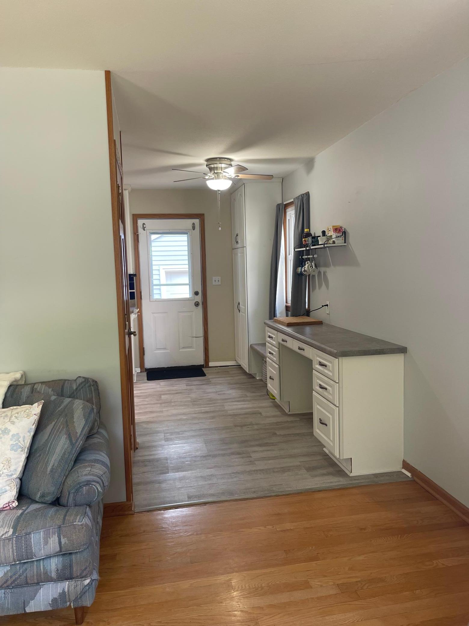 3904 7th Place Nw Property Photo 8