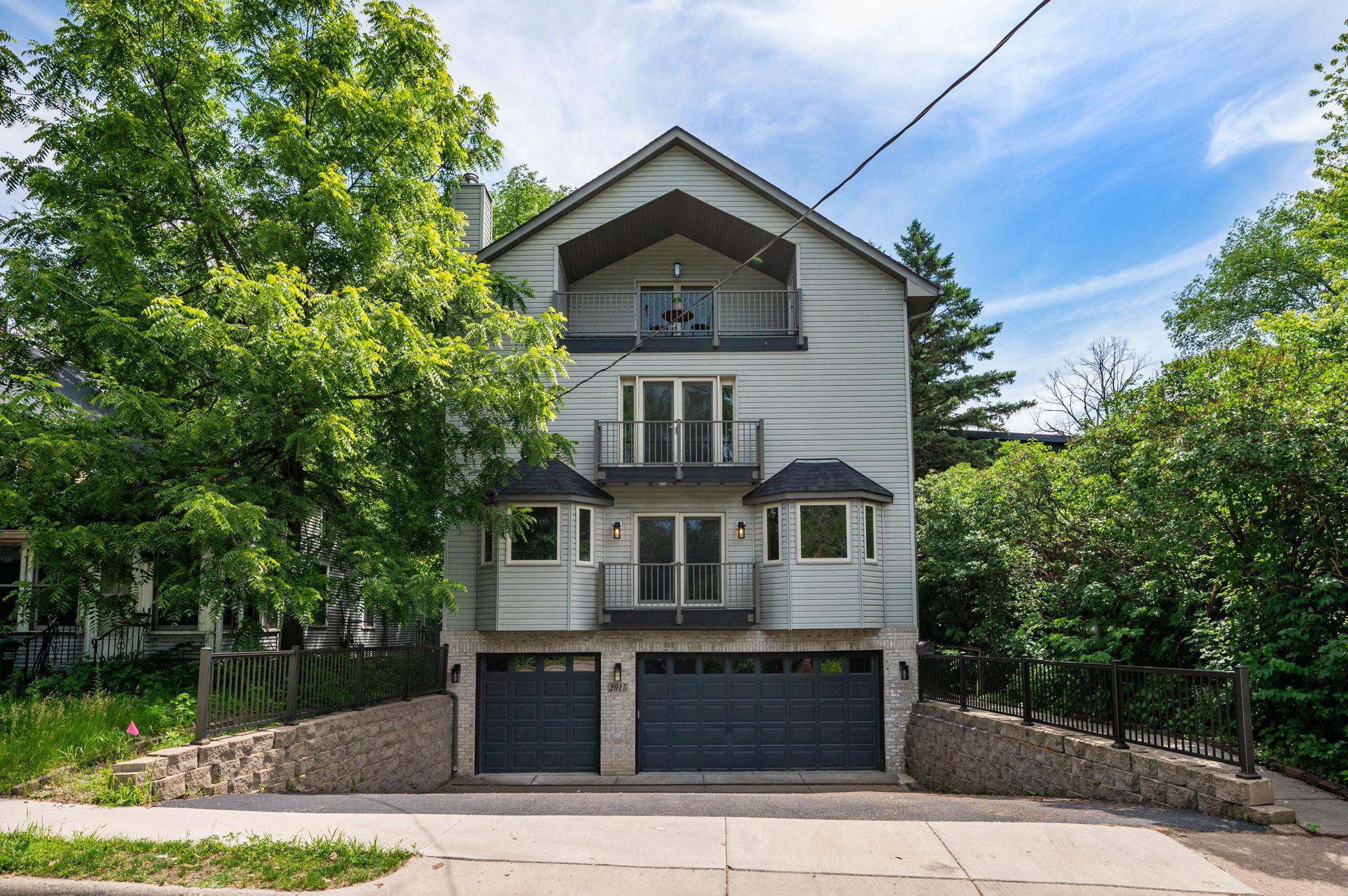 2015 Upton Avenue S Property Photo 3