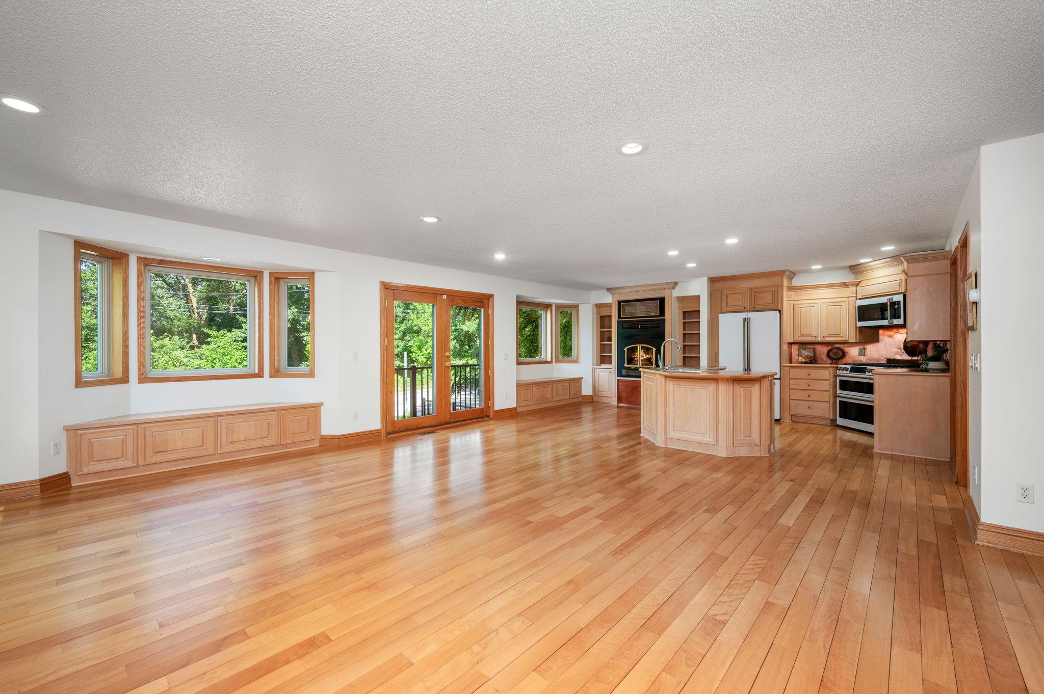 2015 Upton Avenue S Property Photo 7