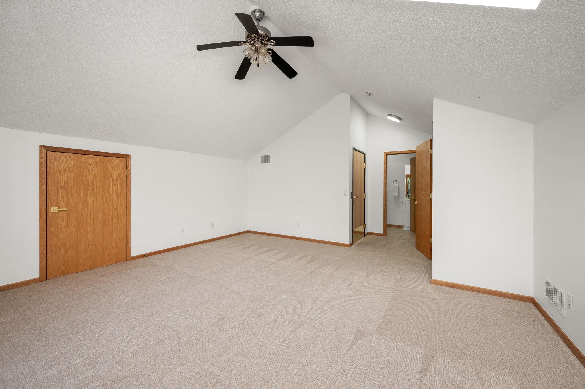 2015 Upton Avenue S Property Photo 33